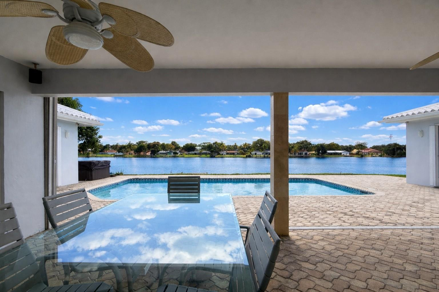 Royal Palm Estates Sec 2 - Residential