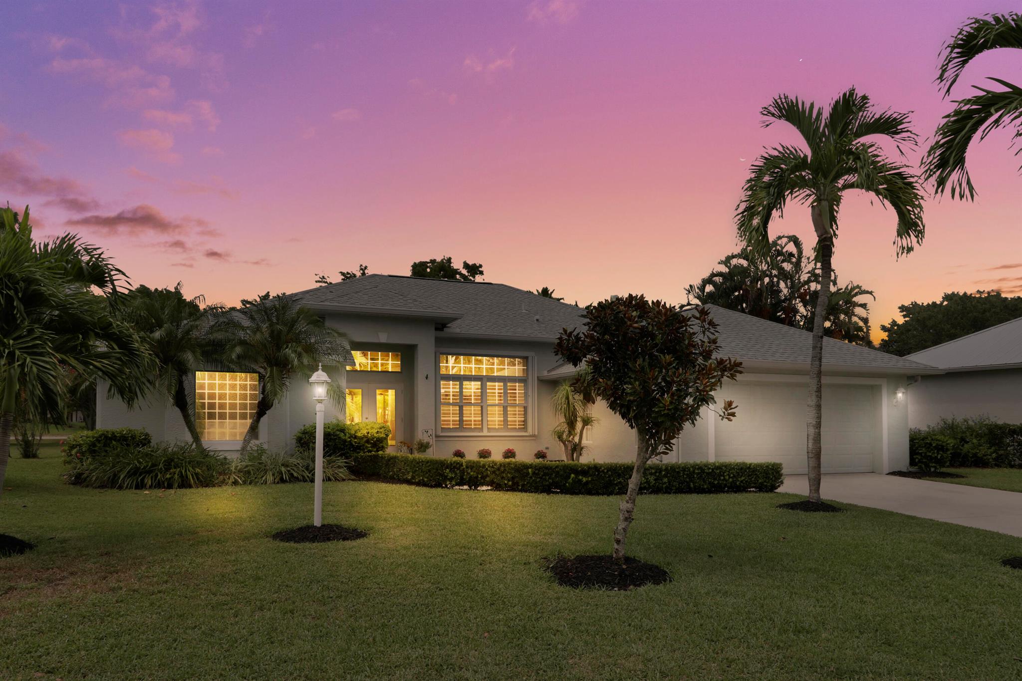 243 SW Fernleaf Trail