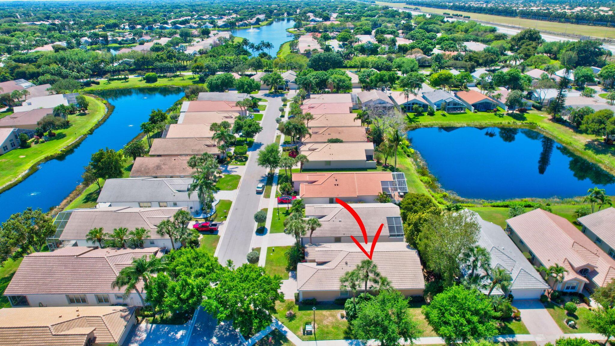 VALENCIA LAKES - Residential