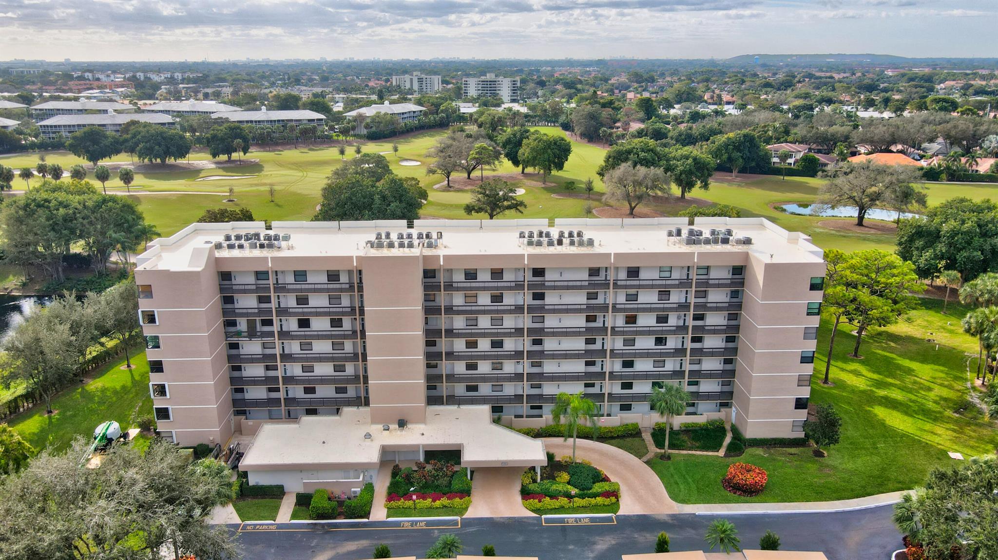 Club Royale - Residential