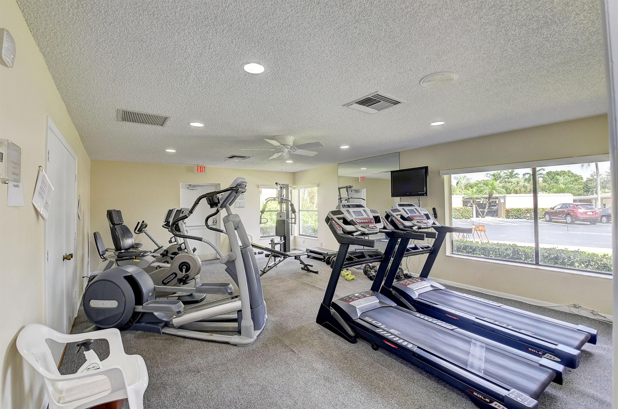 Club Royale - Residential