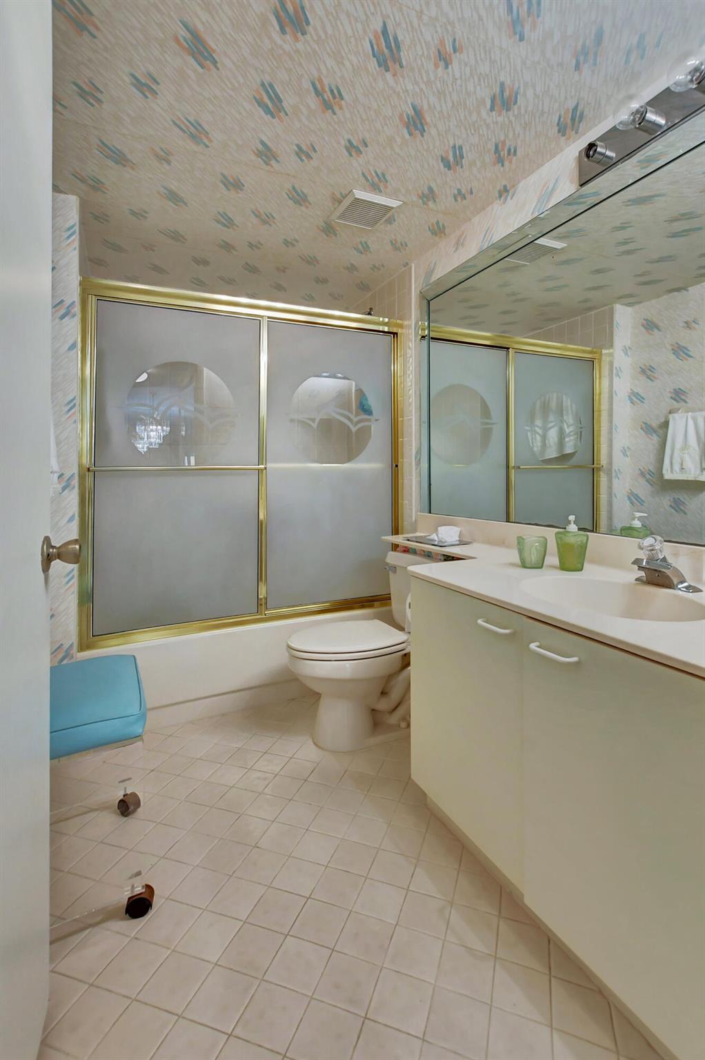 Club Royale - Residential