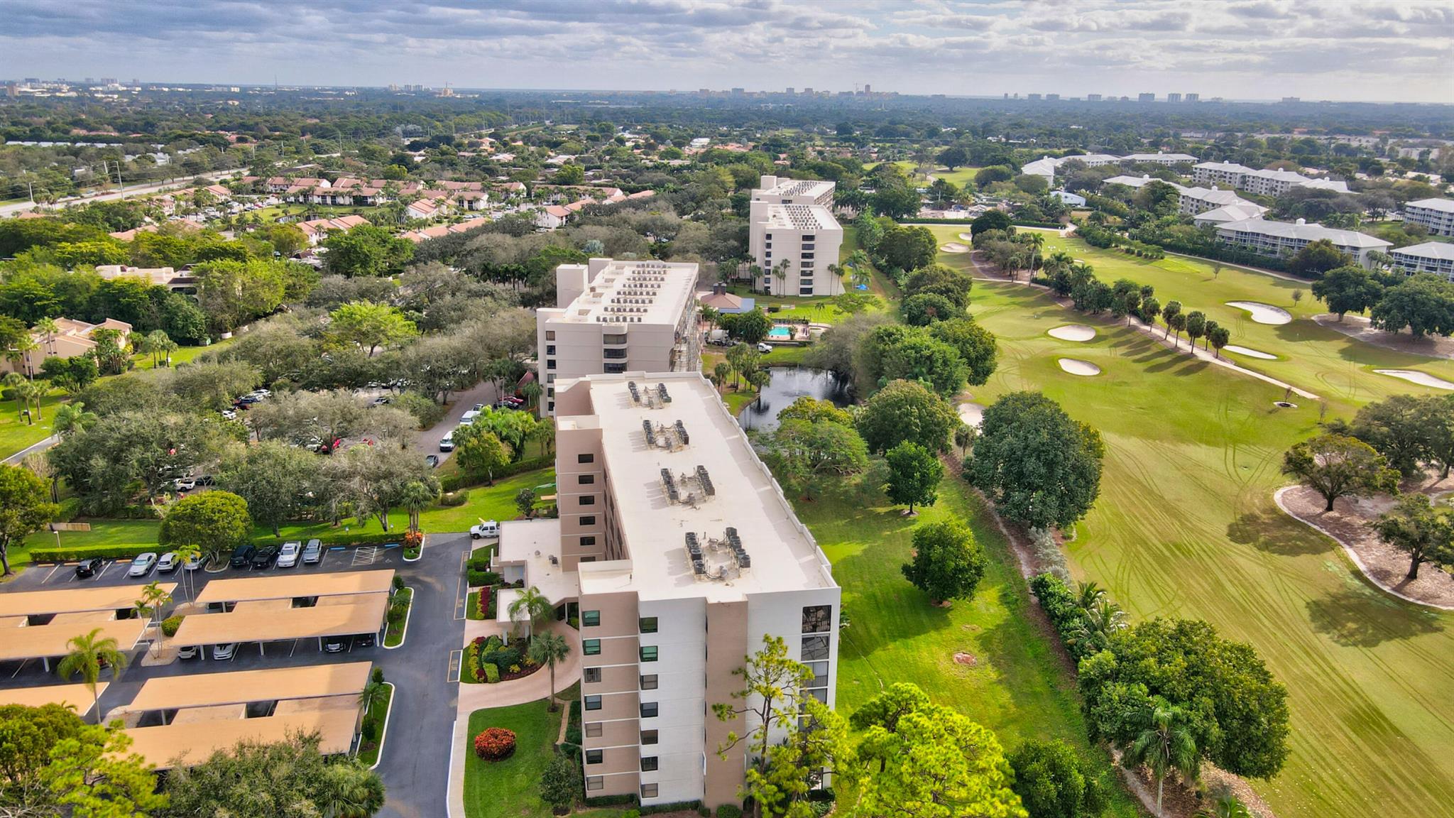 Club Royale - Residential