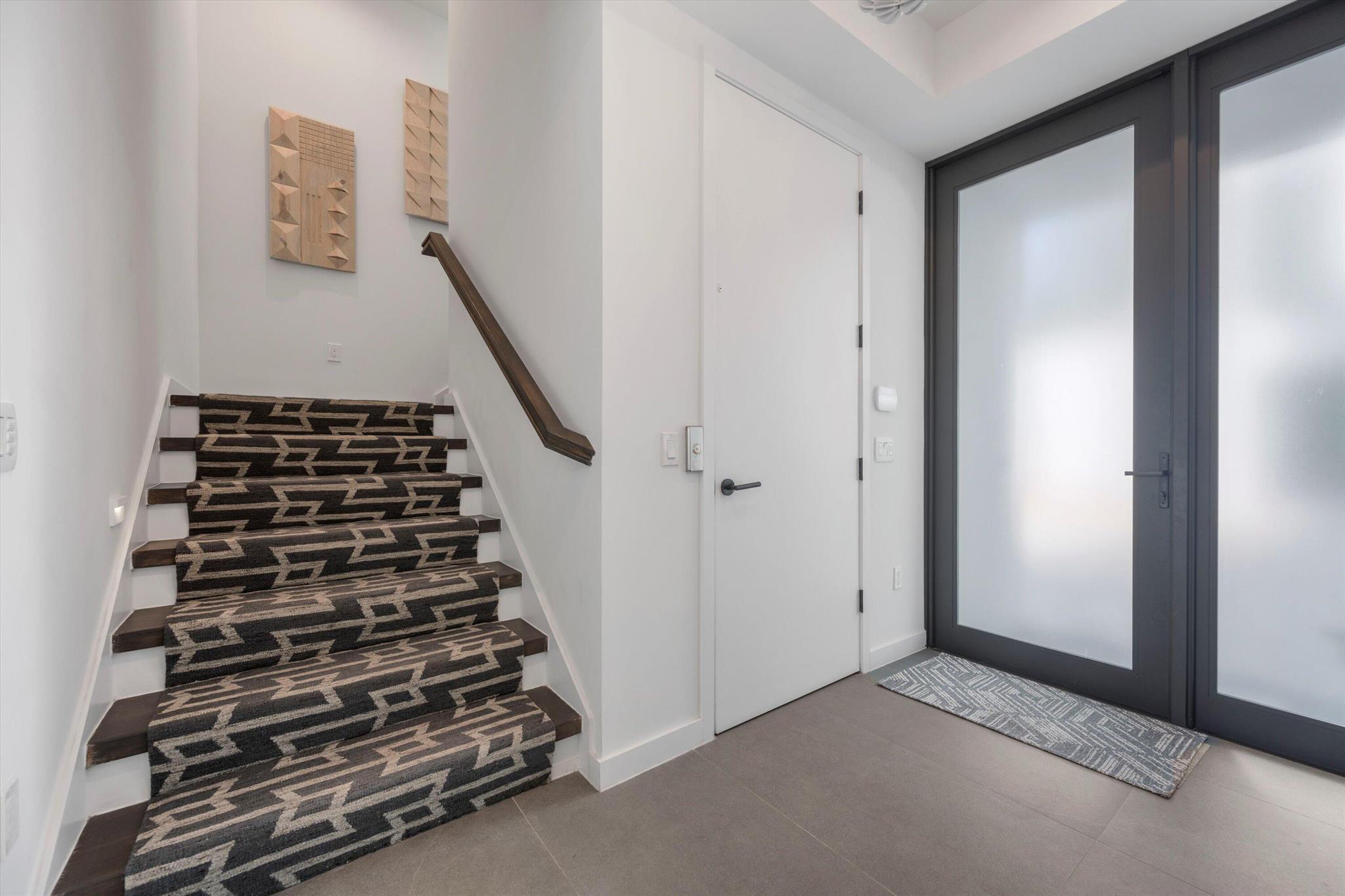 Gulf Stream Views - Residential