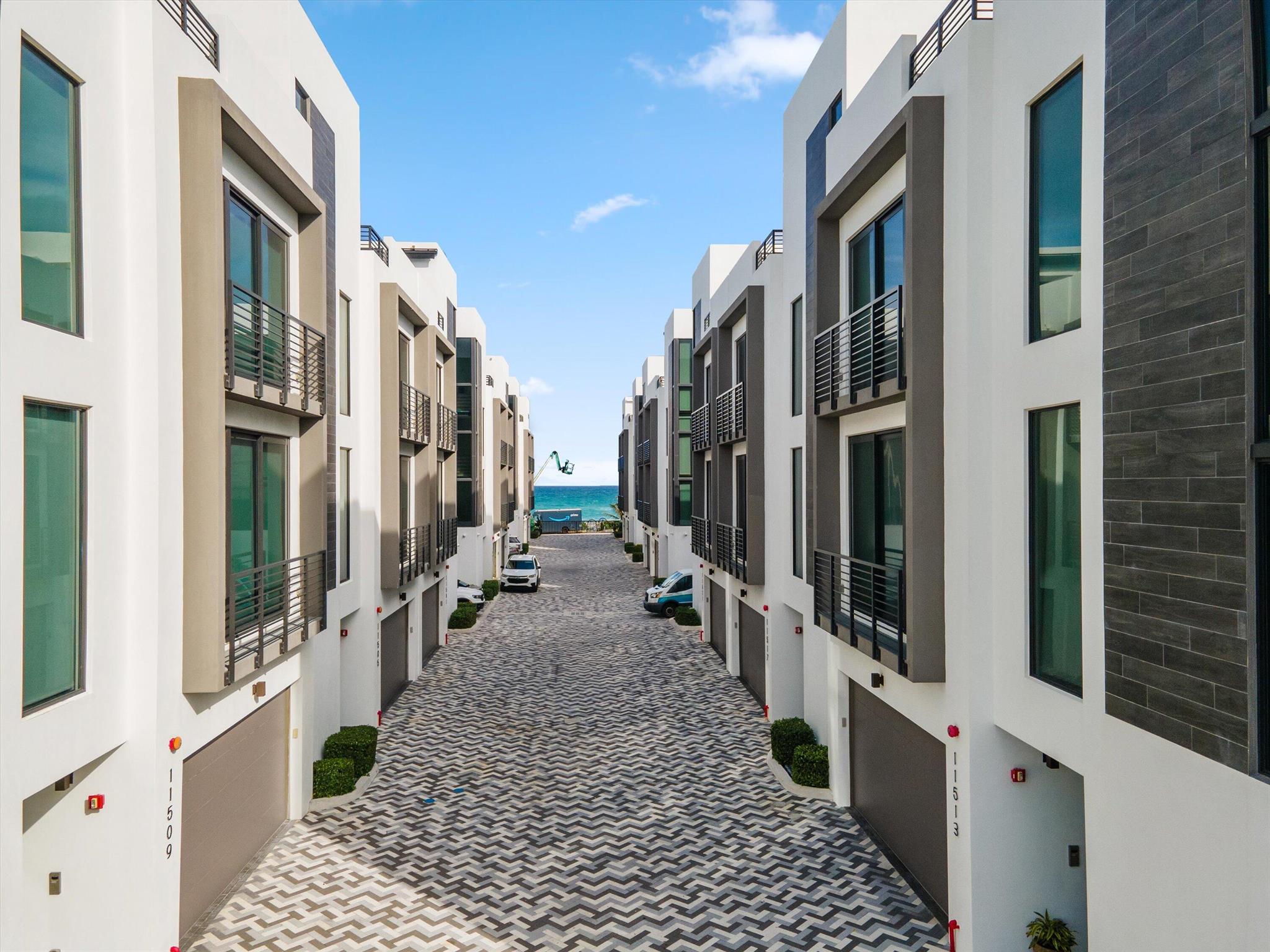 Gulf Stream Views - Residential