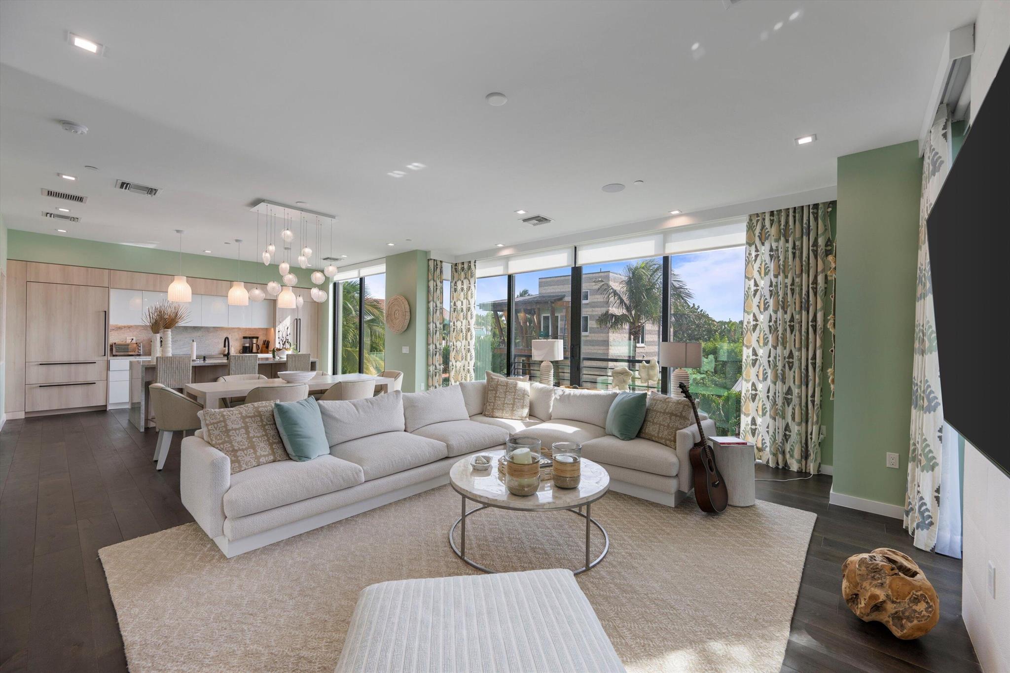 Gulf Stream Views - Residential