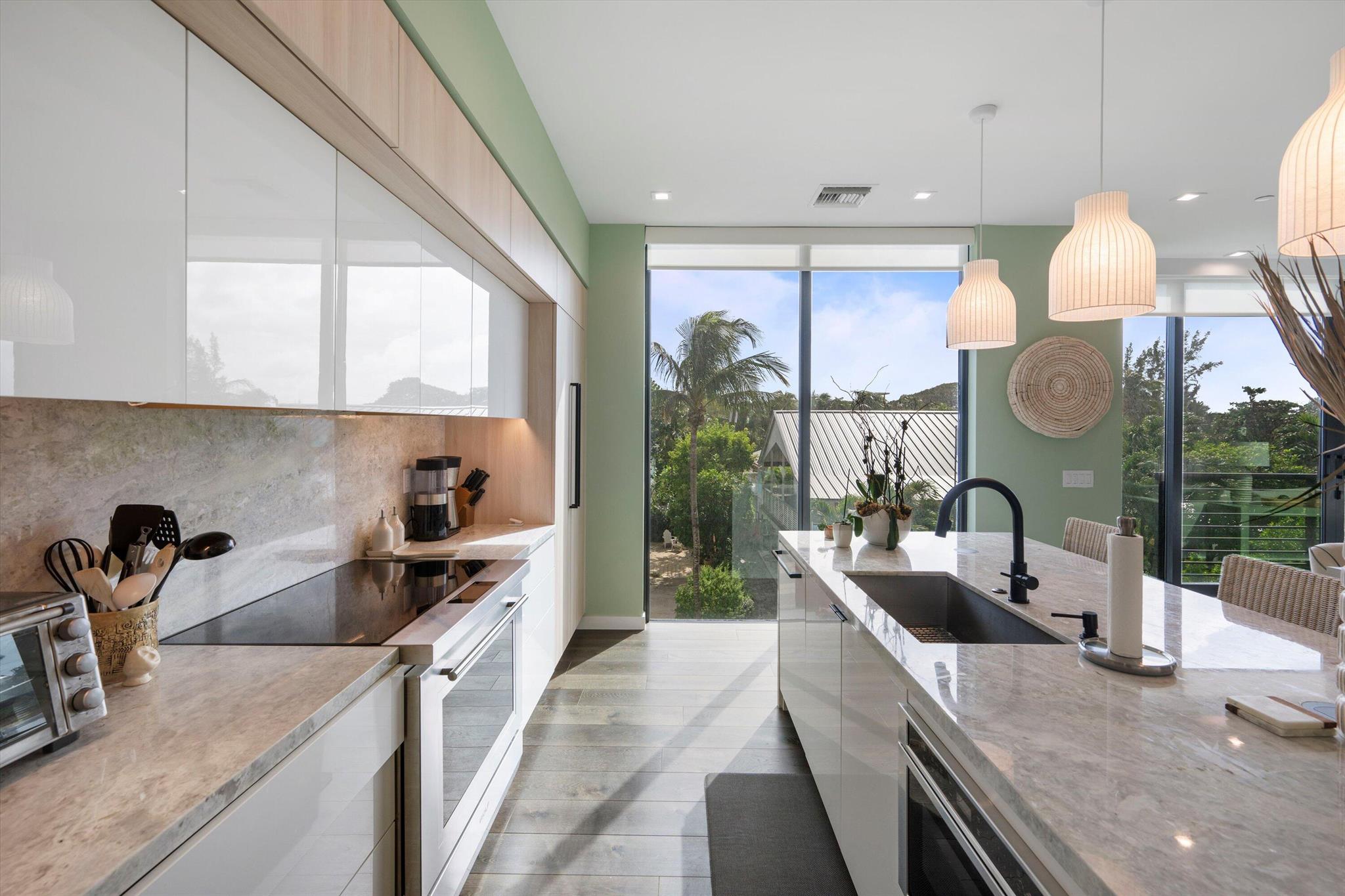 Gulf Stream Views - Residential