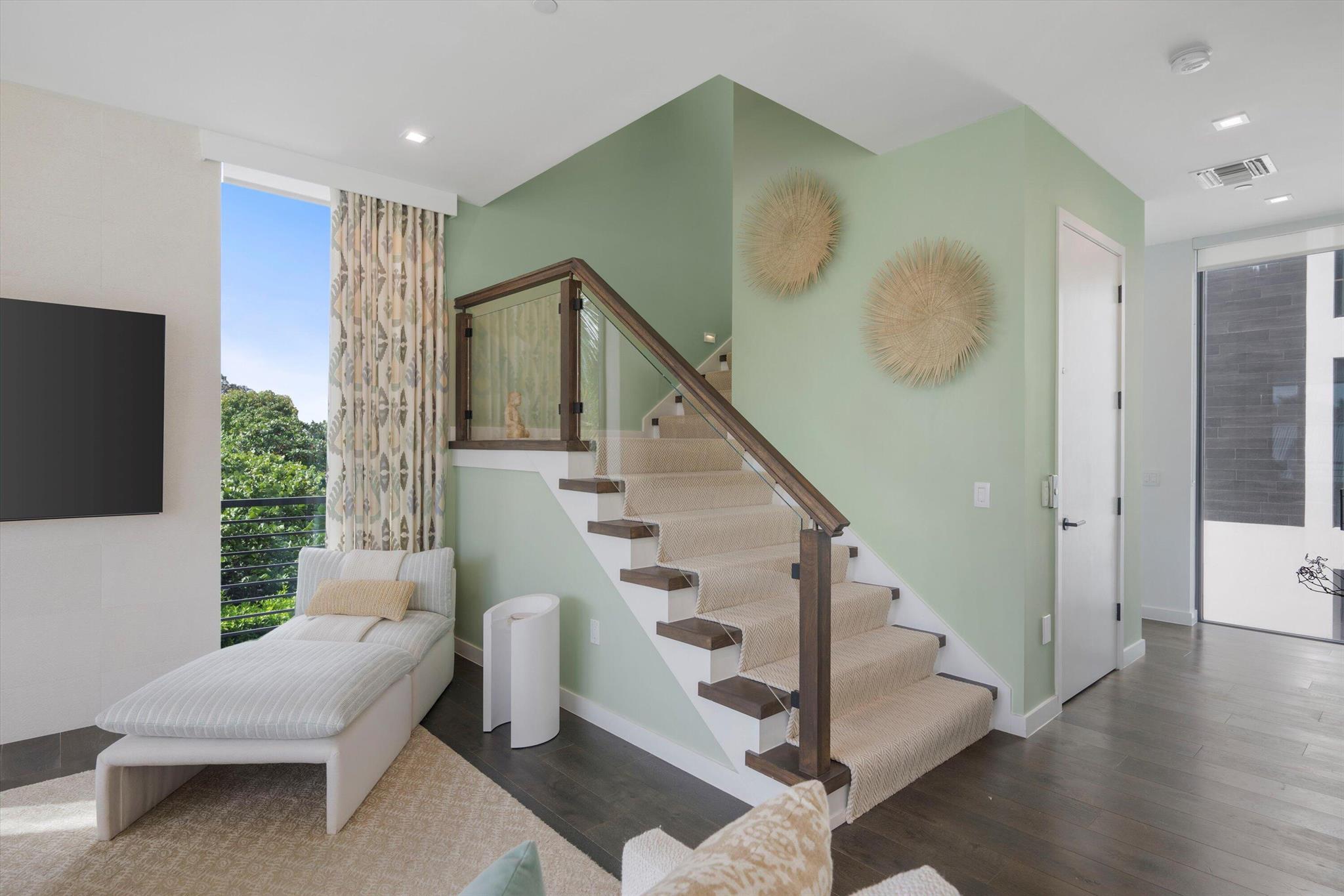 Gulf Stream Views - Residential