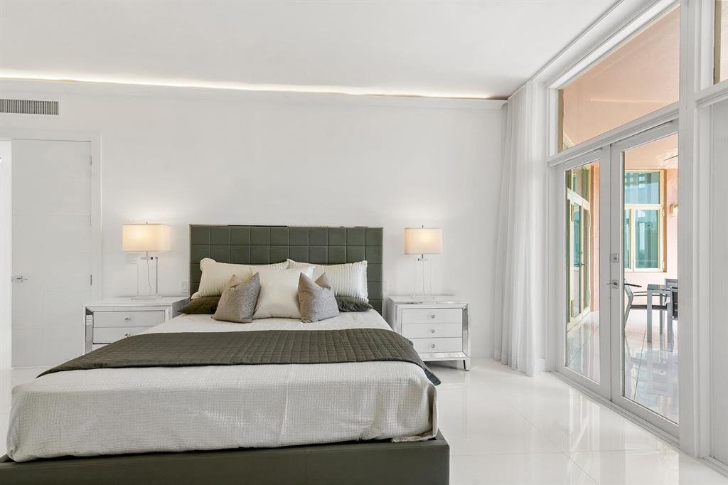 MIZNER TOWER CONDO - Residential