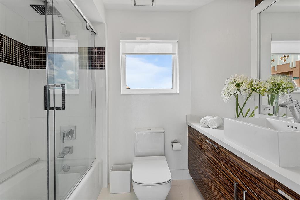 MIZNER TOWER CONDO - Residential