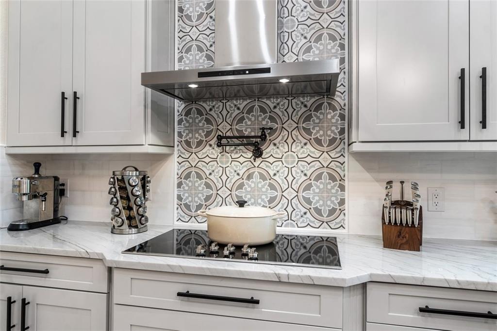 Pine Tree Estates - Residential