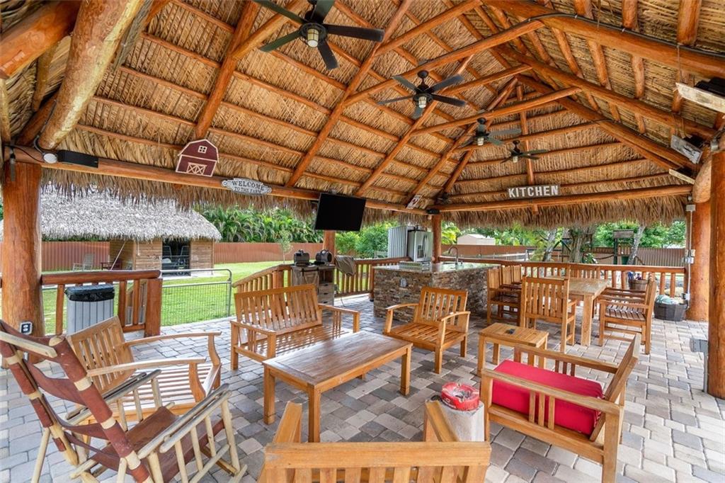 Pine Tree Estates - Residential