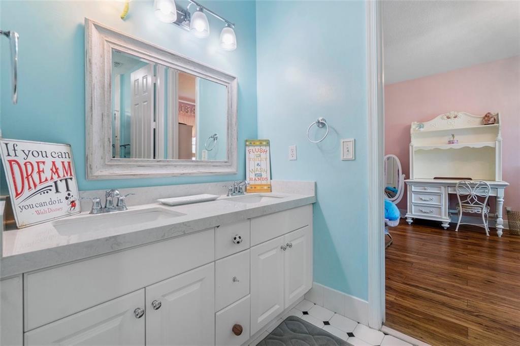 Pine Tree Estates - Residential