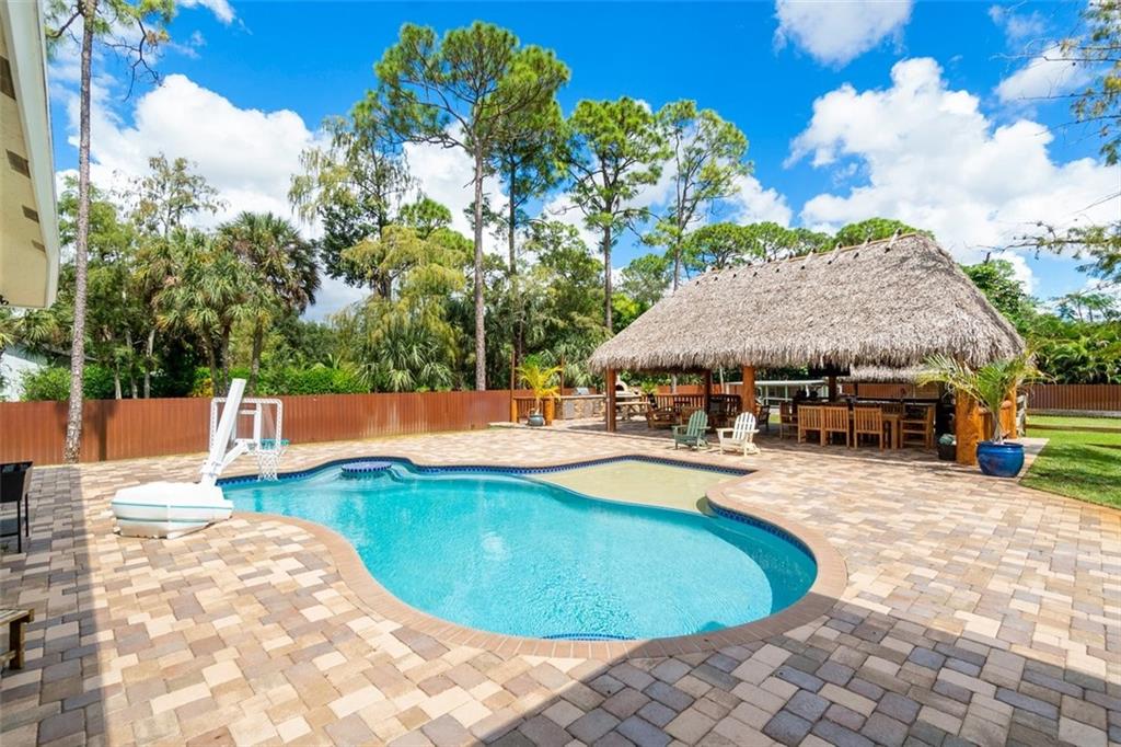 Pine Tree Estates - Residential