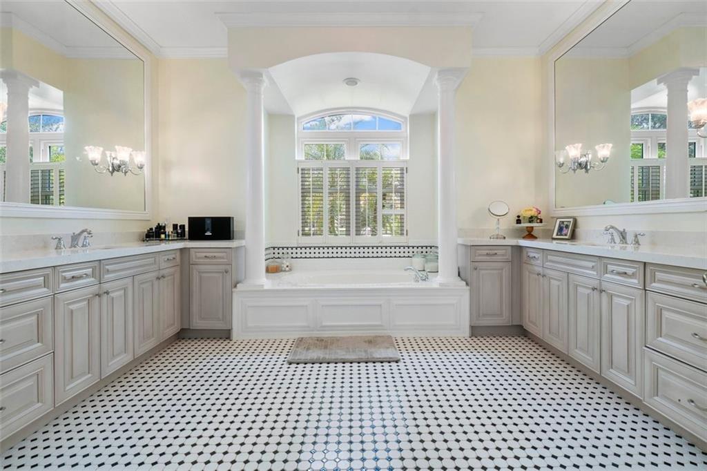 Pine Tree Estates - Residential