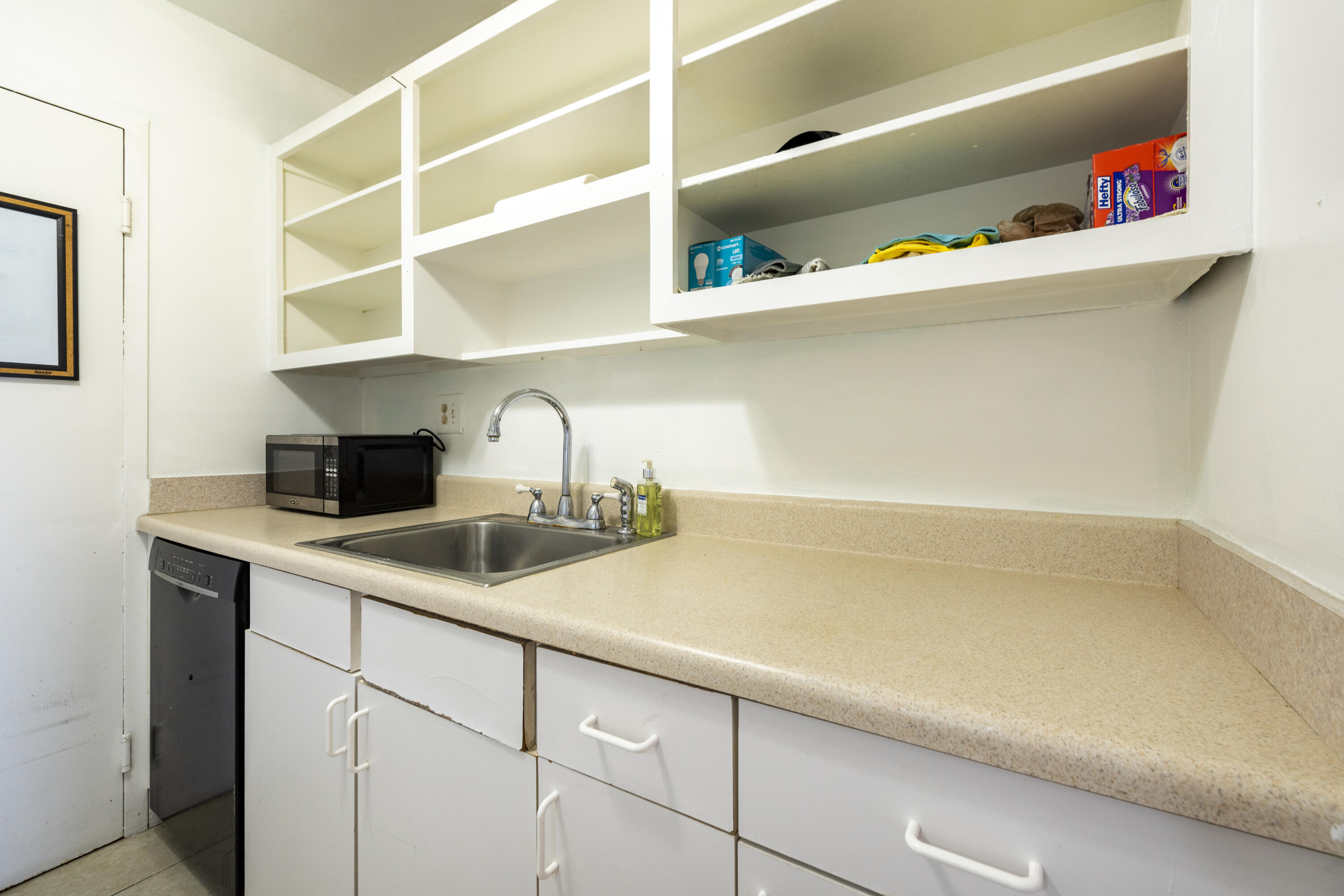 VICTORIA PARK TOWER CONDO - Residential