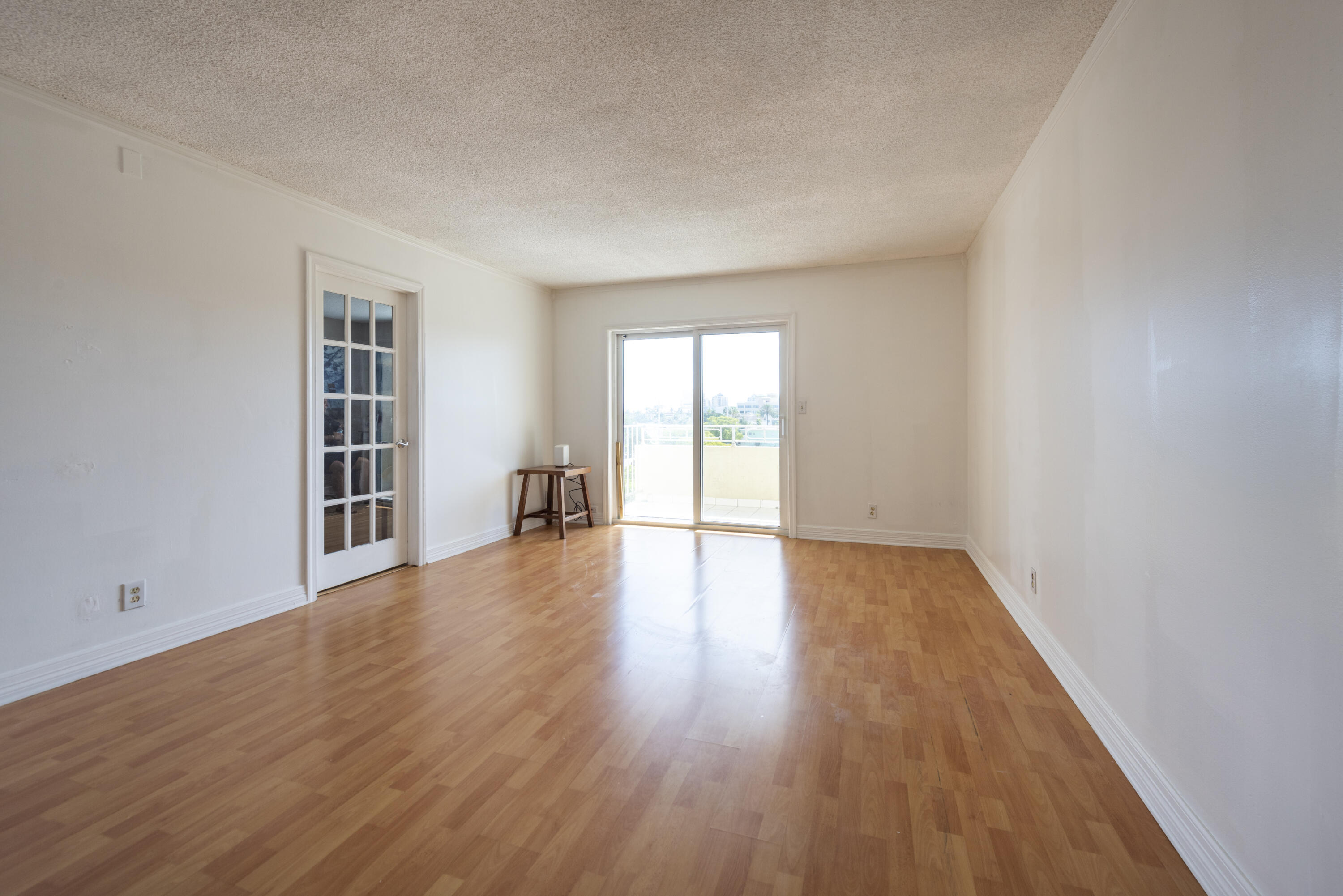 VICTORIA PARK TOWER CONDO - Residential