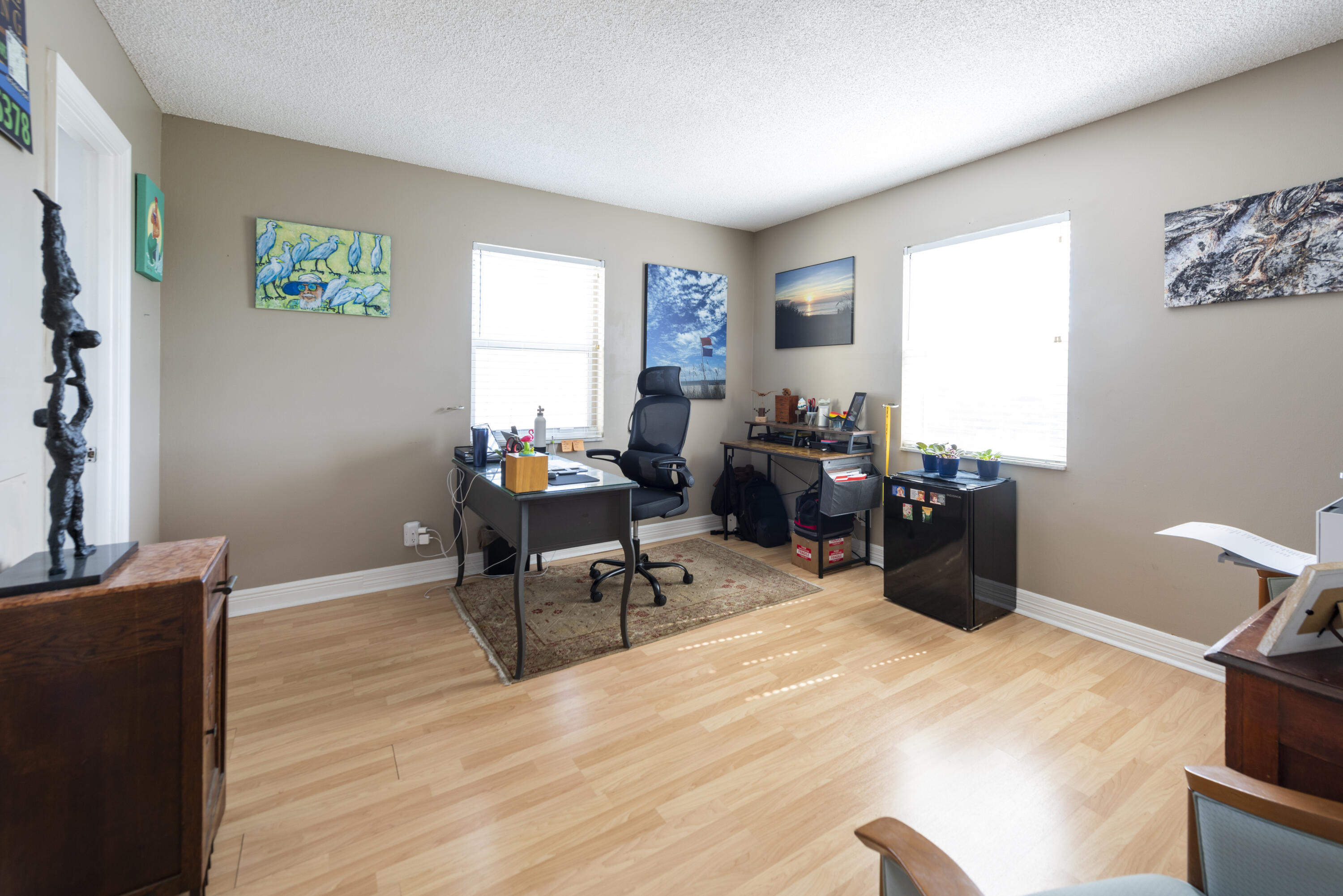 VICTORIA PARK TOWER CONDO - Residential