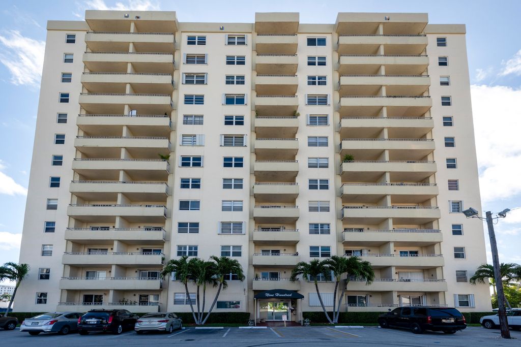 Photo of 900 NE 18th Avenue #409, Fort Lauderdale, FL 33304 (MLS # B26021776)