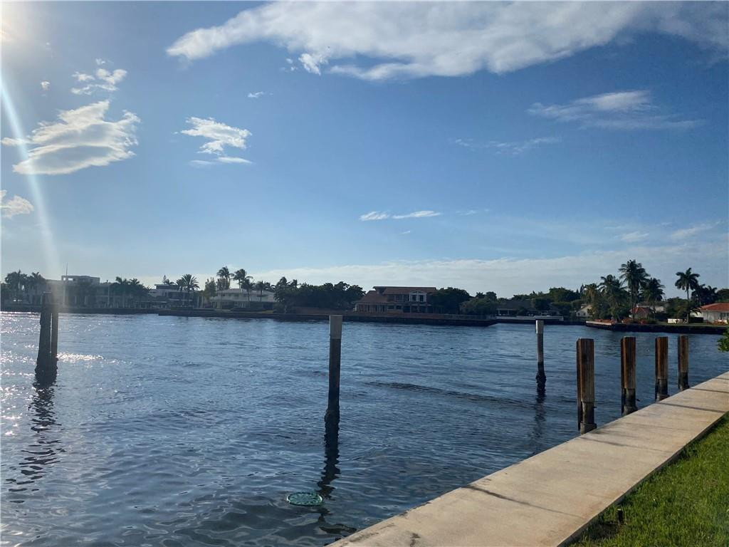 Sea Ranch Lakes - Residential
