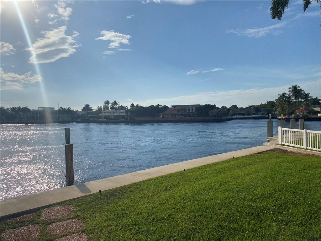 Sea Ranch Lakes - Residential