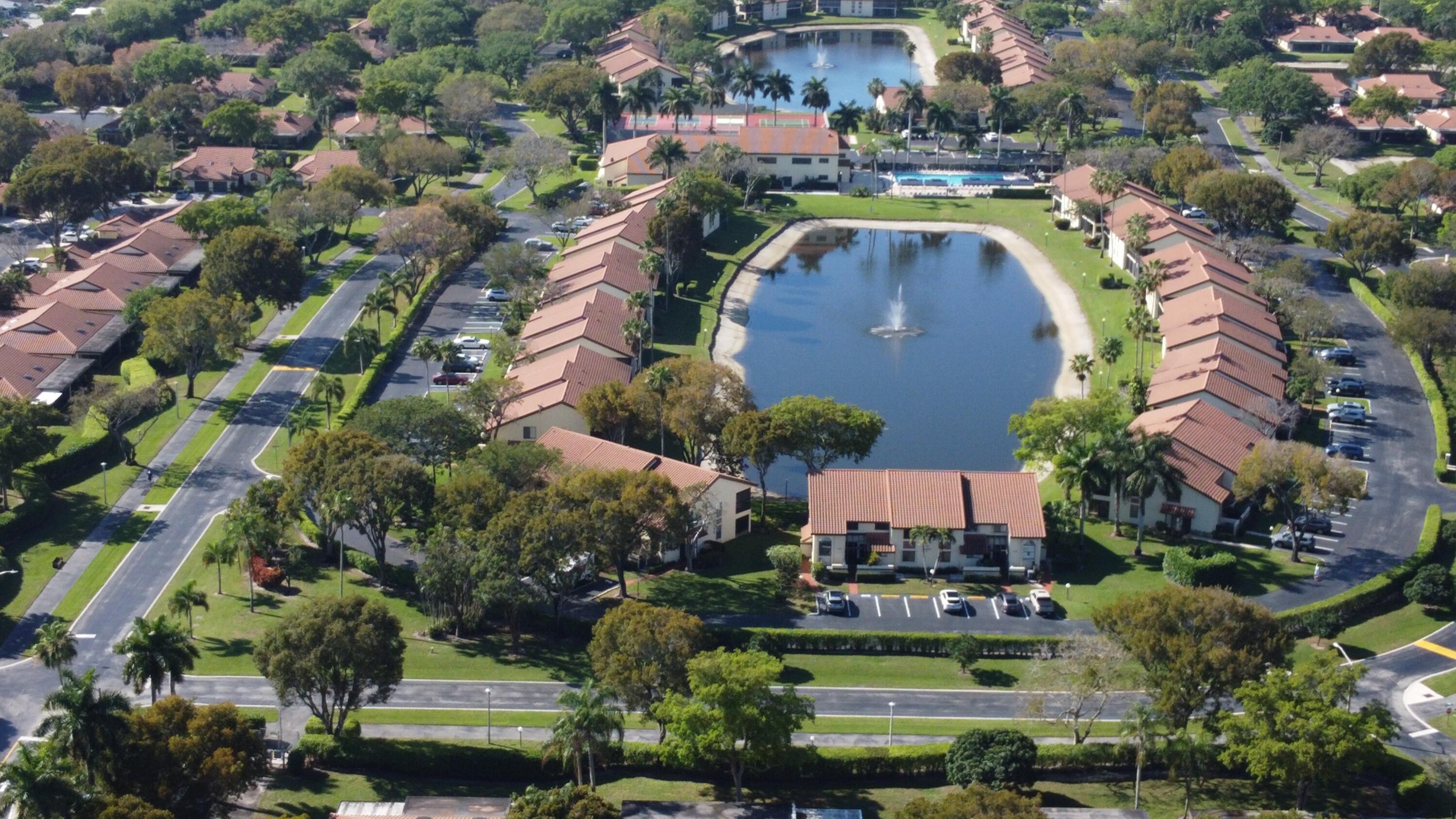PALM CHASE LAKES CONDO - Residential