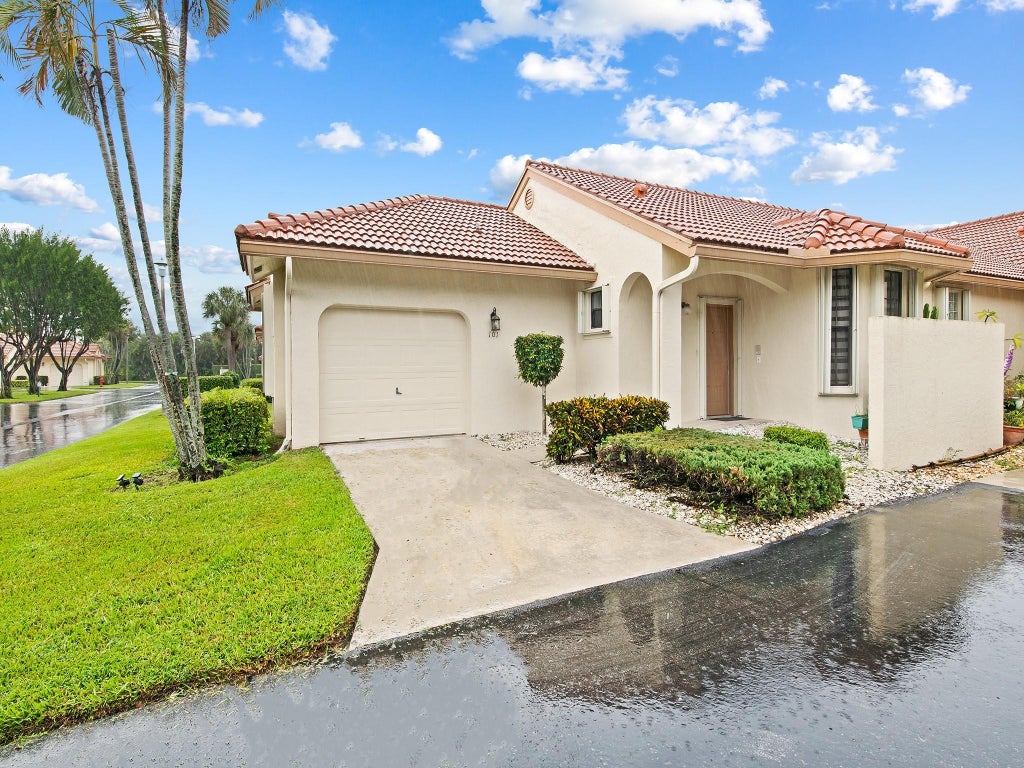 Photo of 8292 WATERLINE Drive #101, Boynton Beach, FL 33472 (MLS # B26083624)