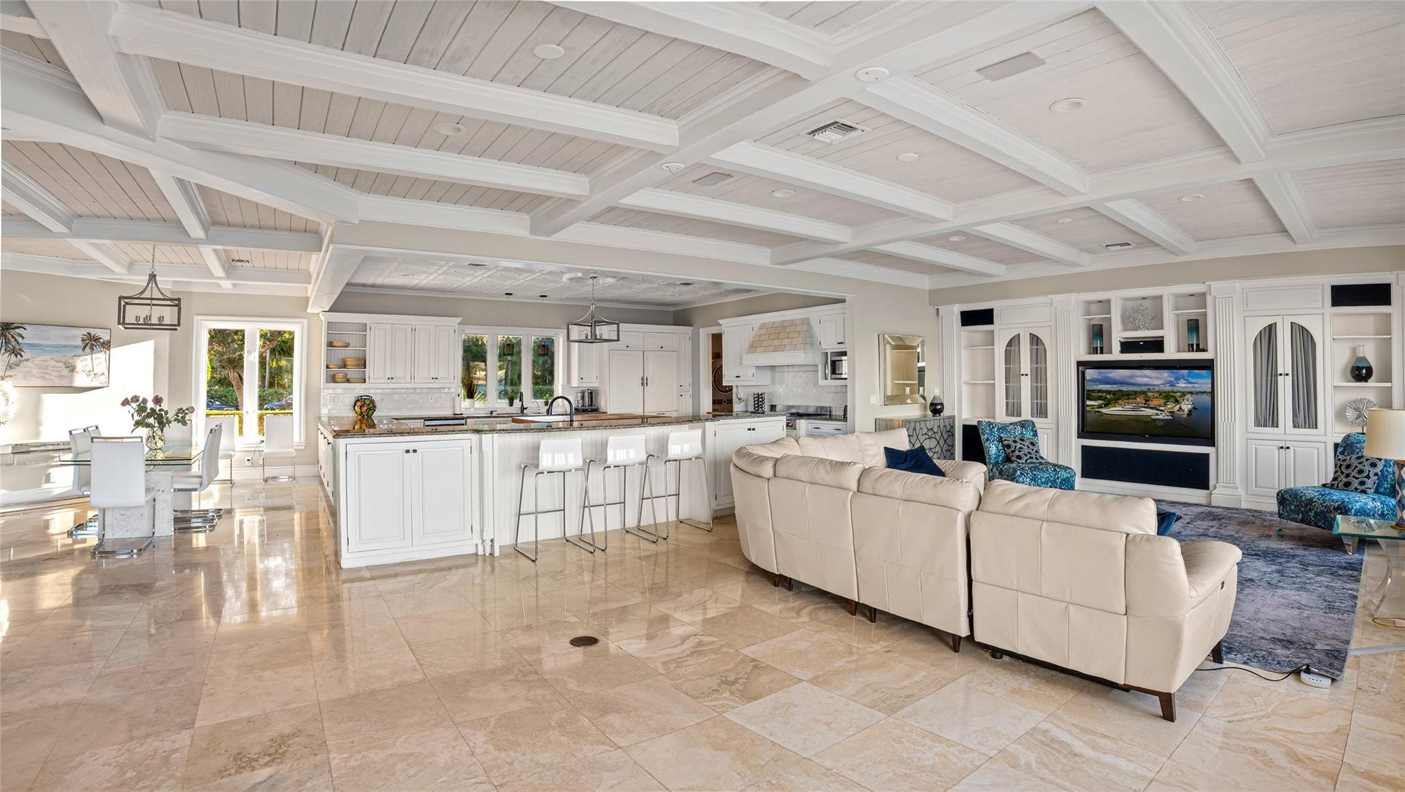 Merritt Isle 45-38 B - Residential