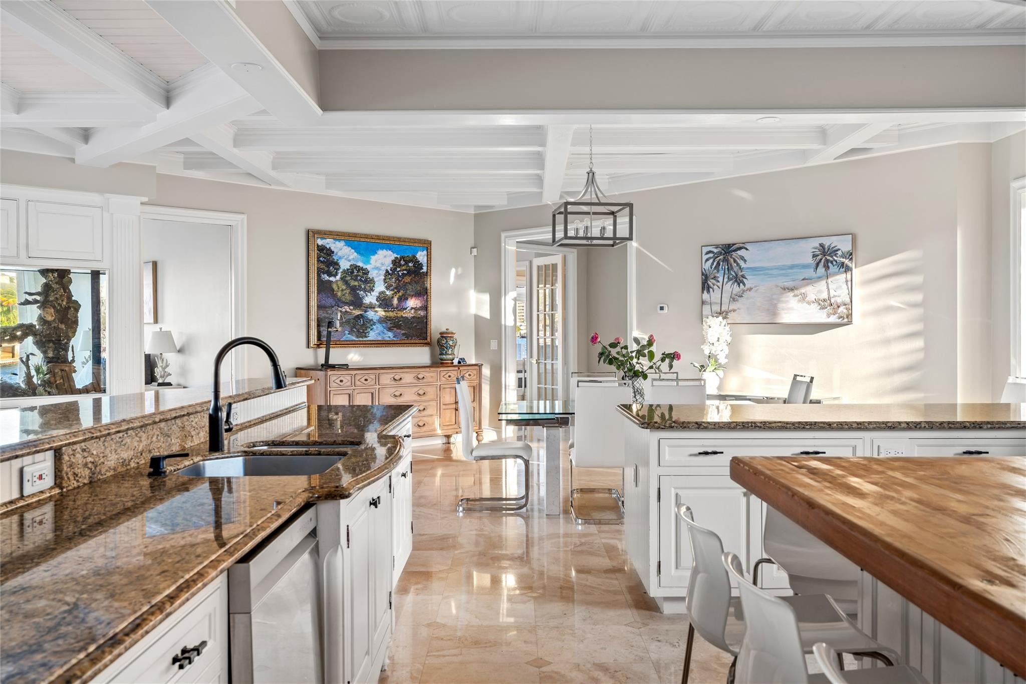 Merritt Isle 45-38 B - Residential