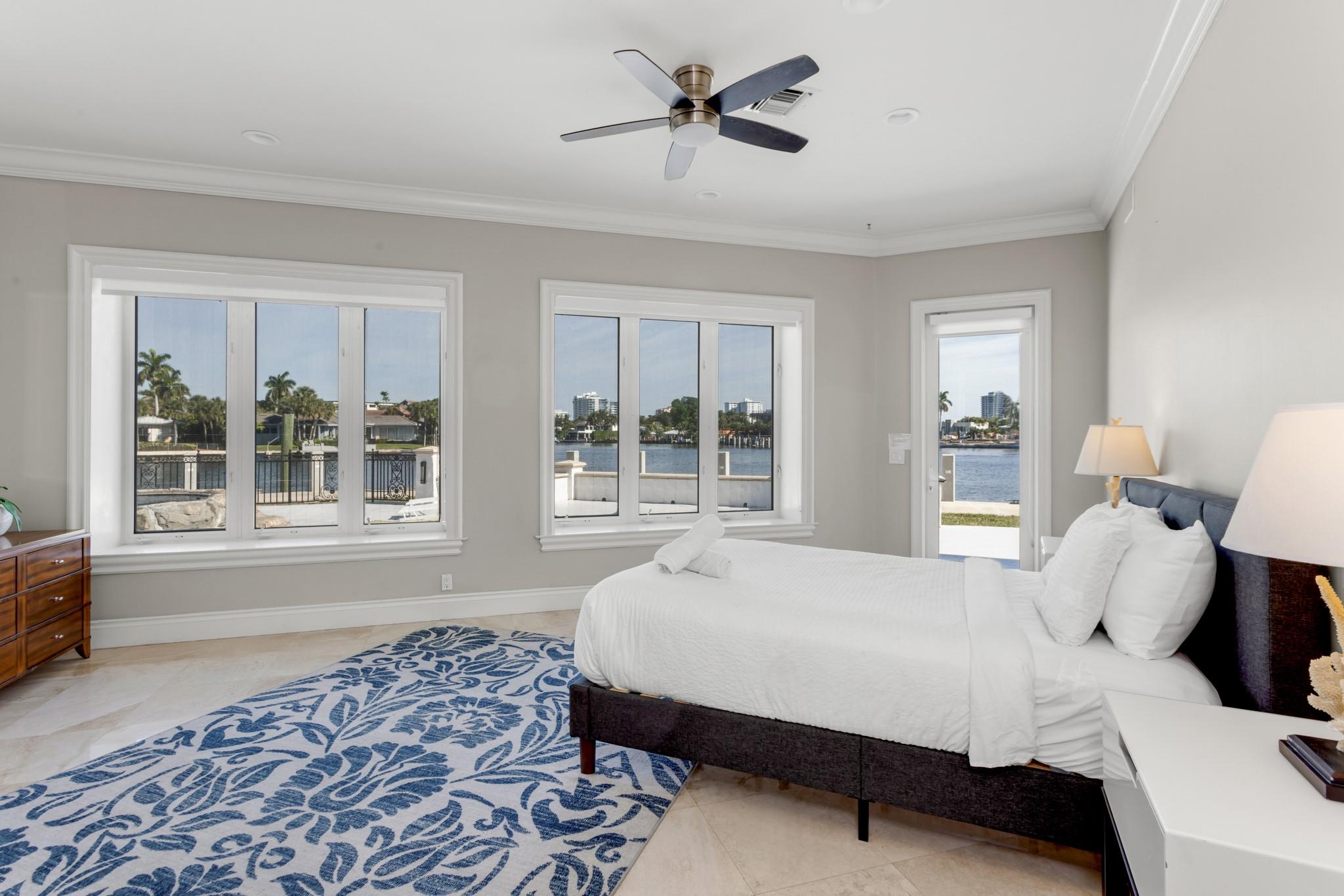 Merritt Isle 45-38 B - Residential