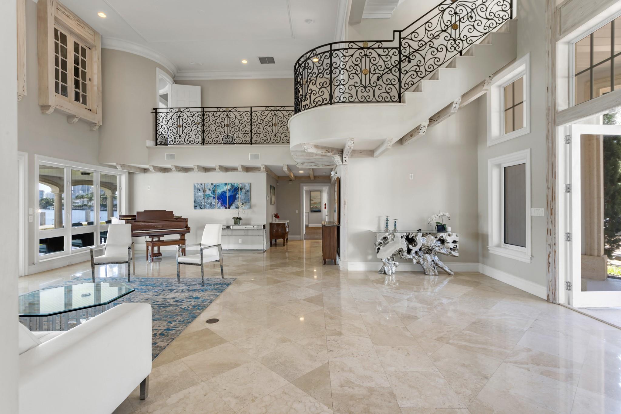 Merritt Isle 45-38 B - Residential