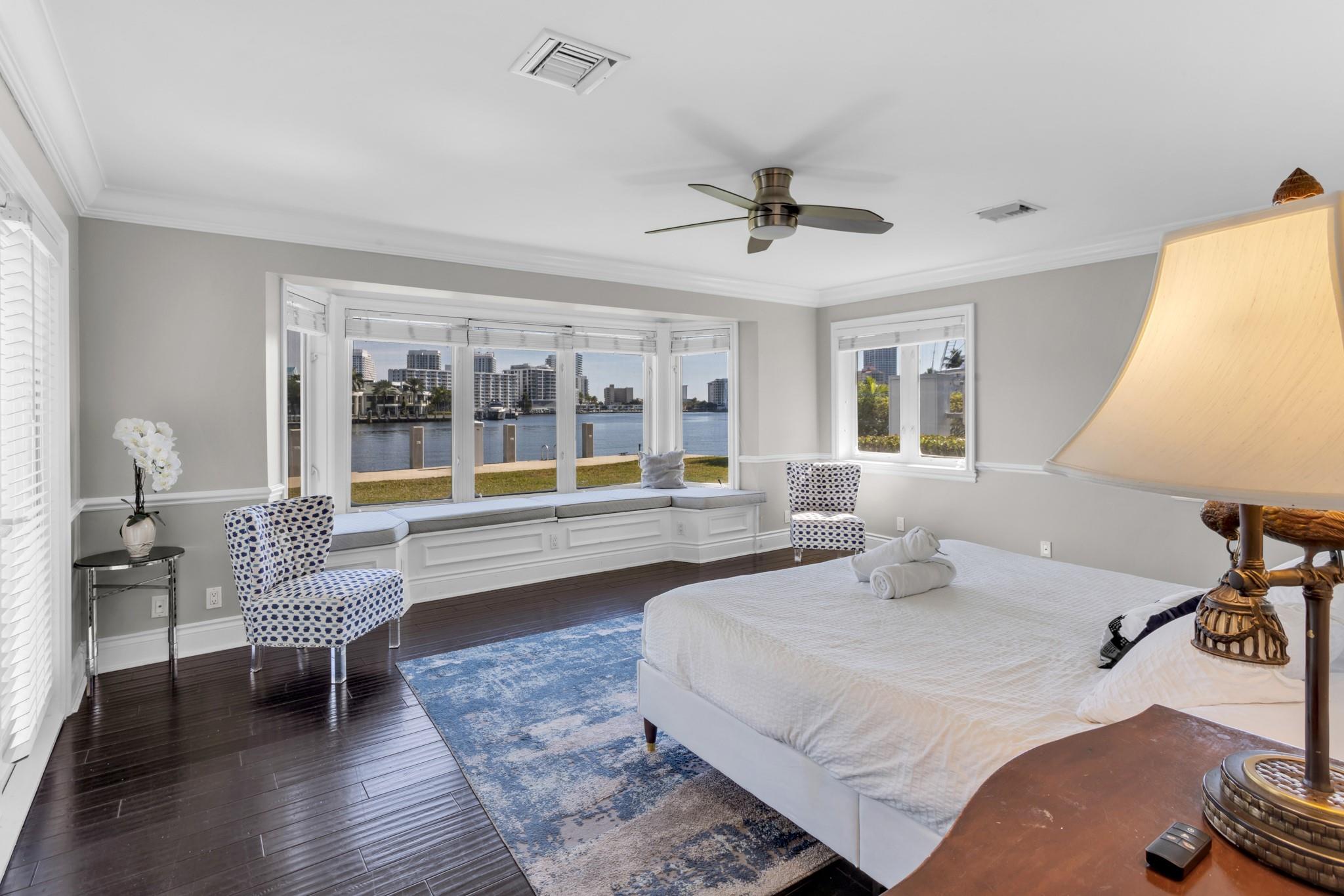 Merritt Isle 45-38 B - Residential