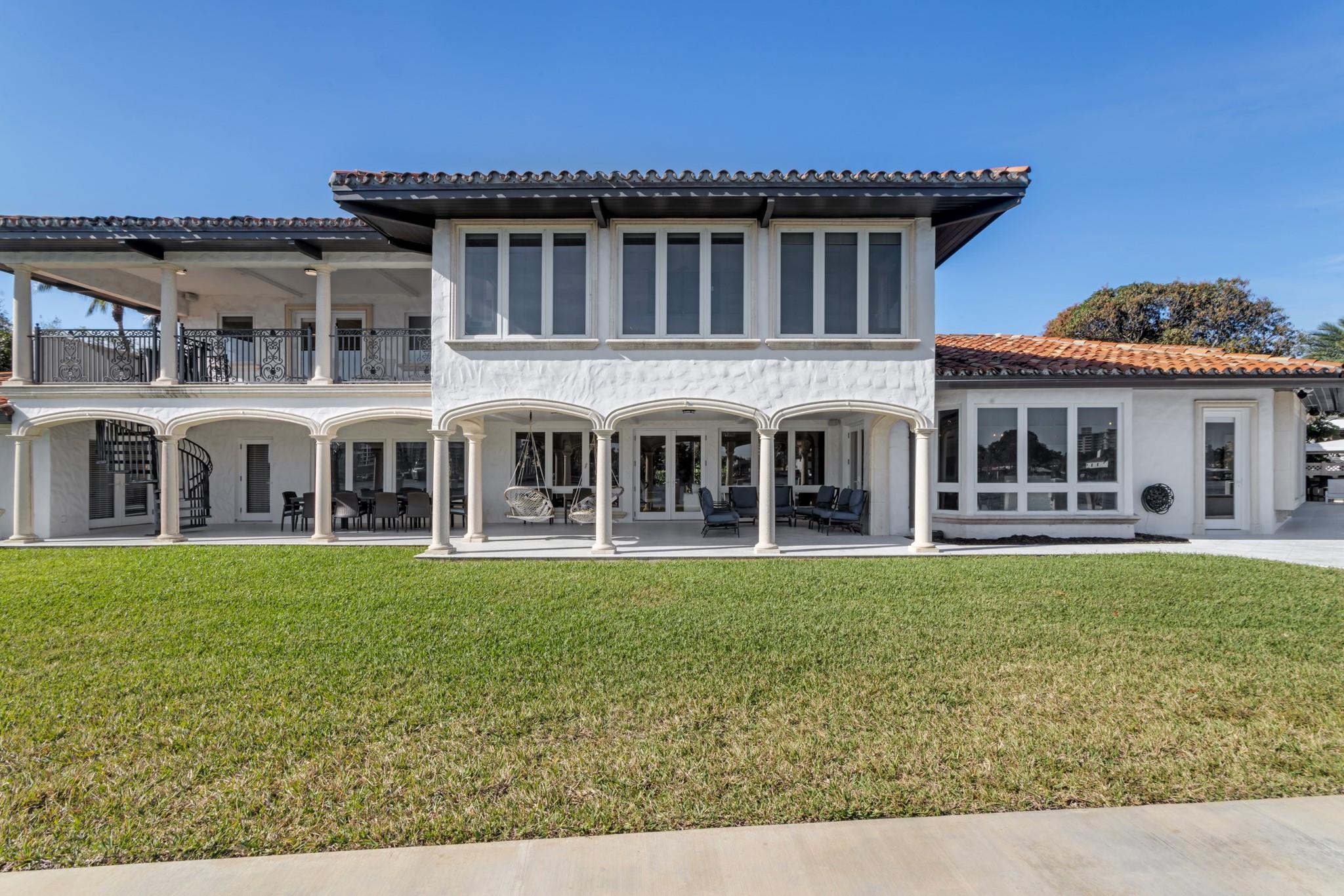 Merritt Isle 45-38 B - Residential