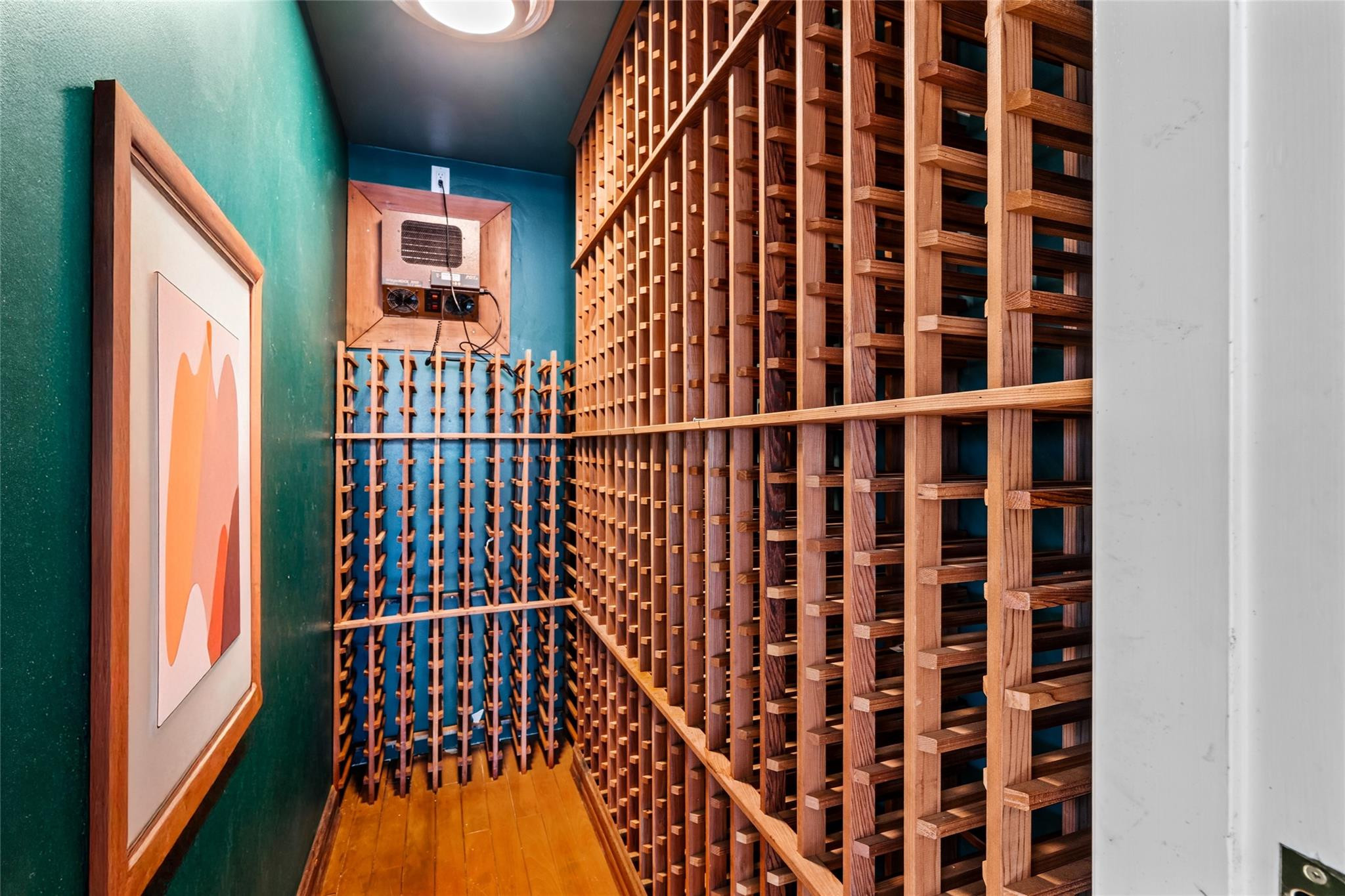 Merritt Isle 45-38 B - Residential