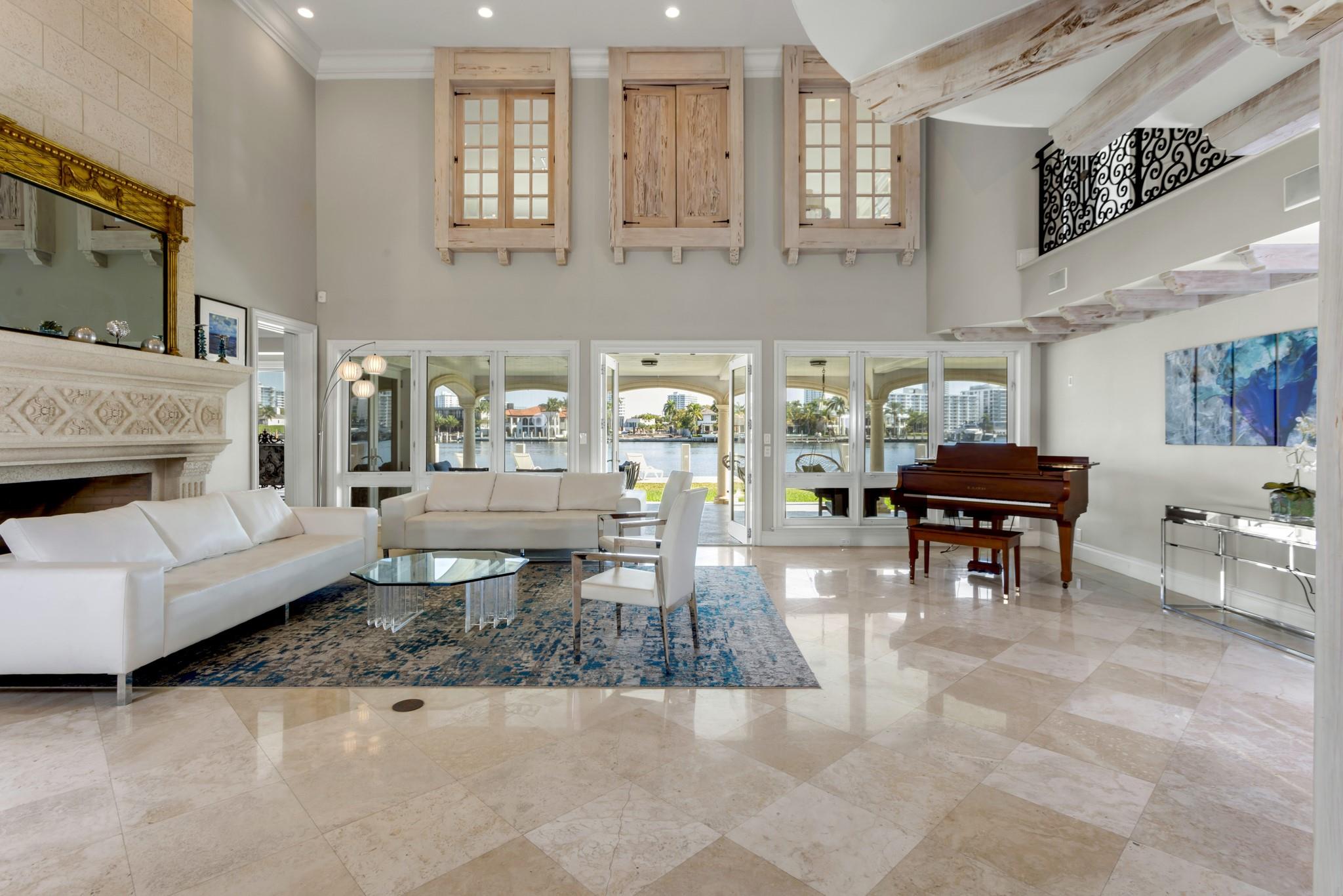2301 Aqua Vista Blvd