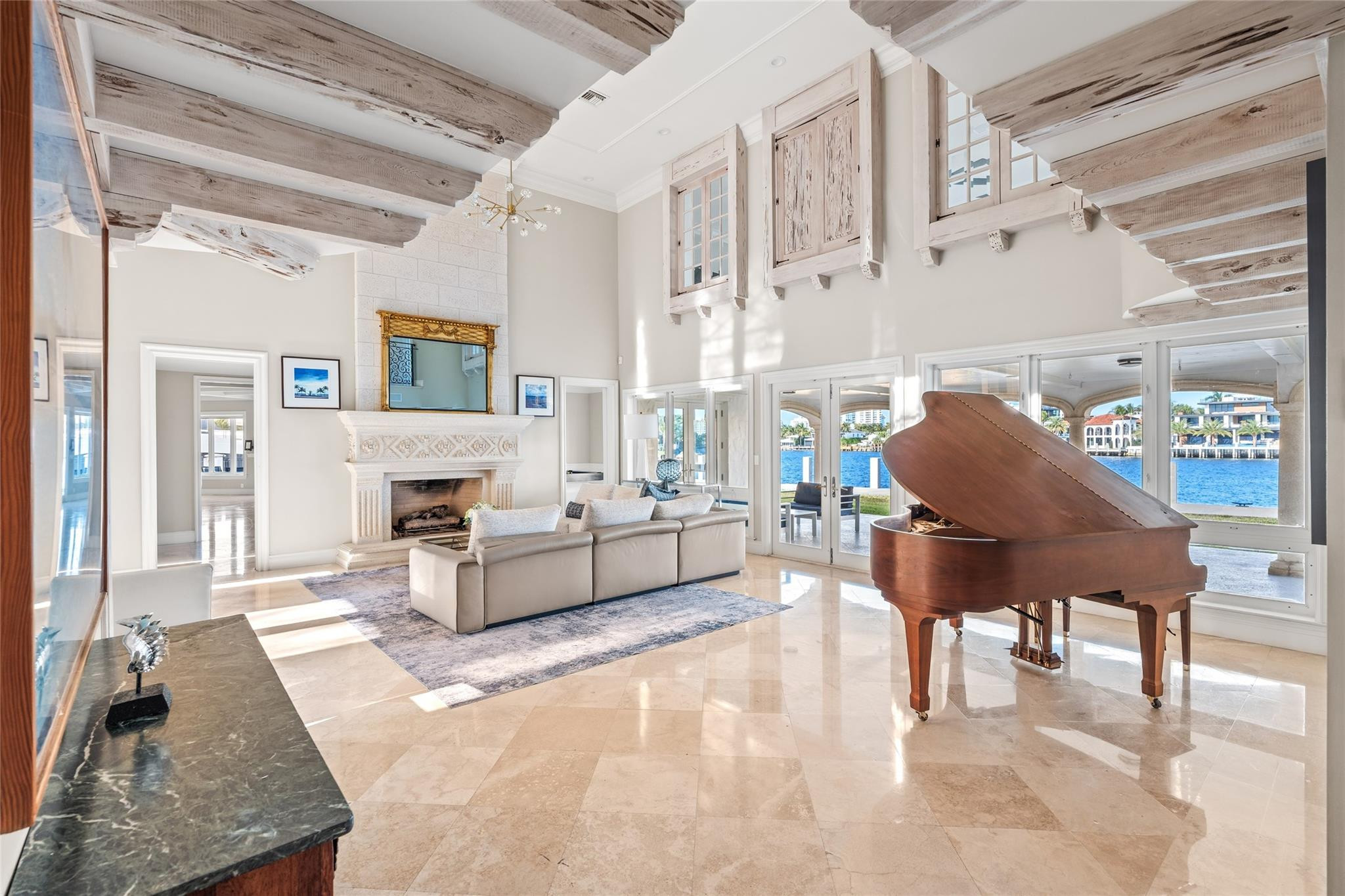 Merritt Isle 45-38 B - Residential