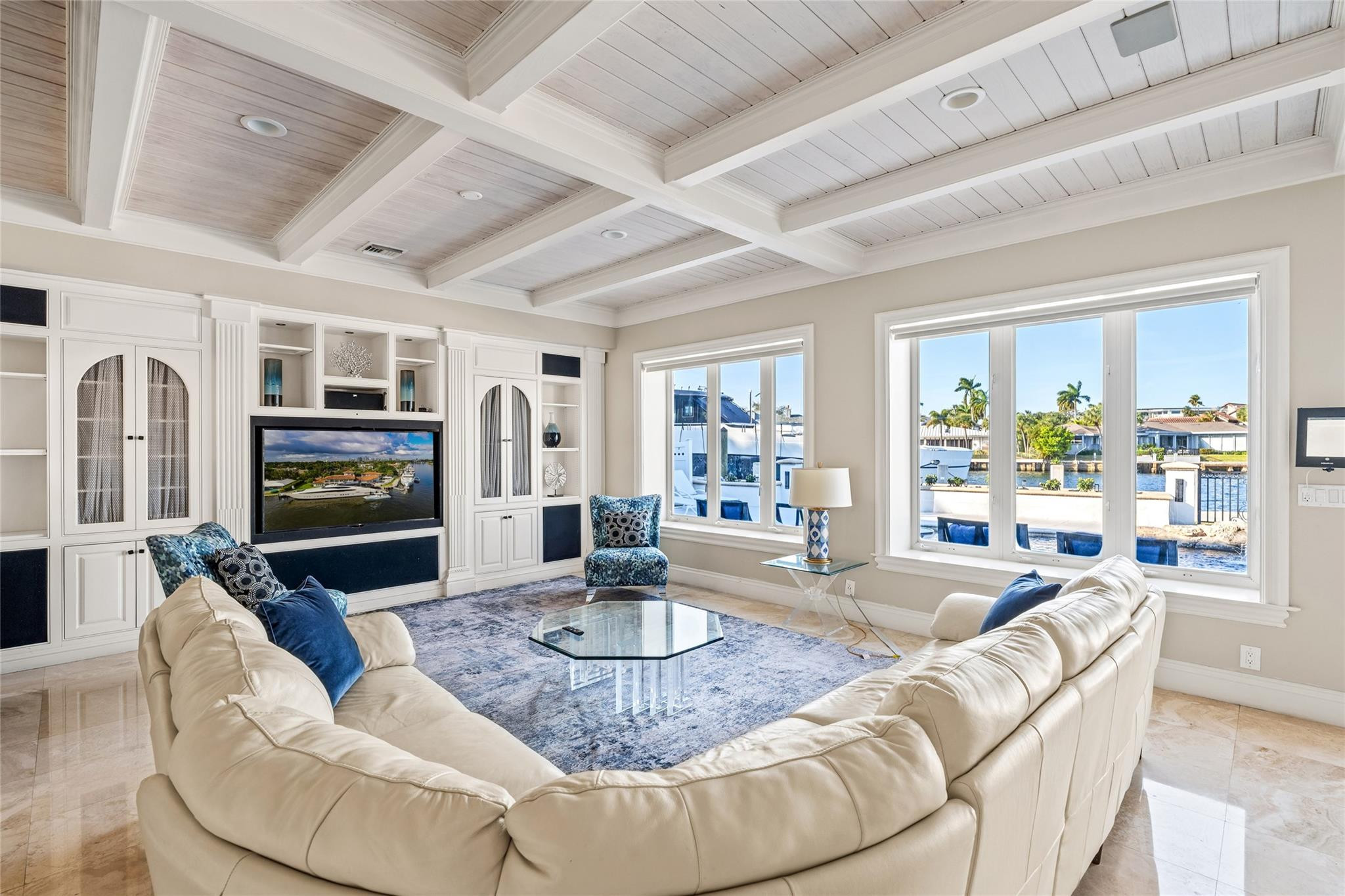 Merritt Isle 45-38 B - Residential