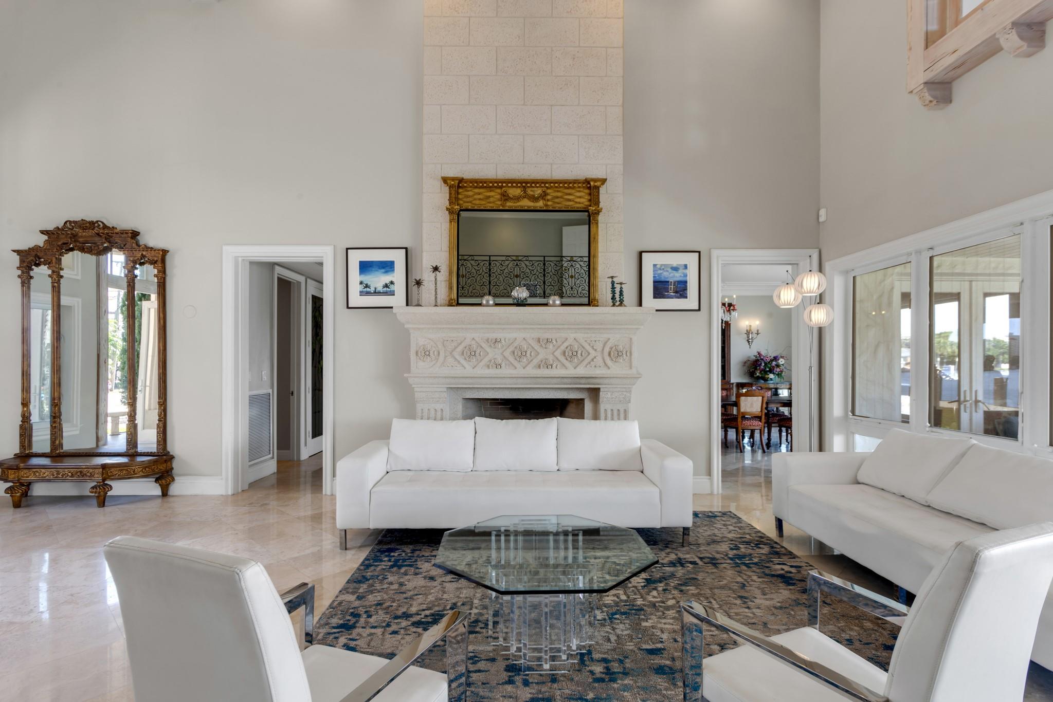 Merritt Isle 45-38 B - Residential