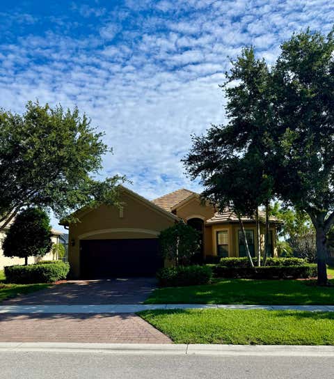 Tiny photo for 4452 Siena Circle, Wellington, FL 33414 (MLS # B26034889)