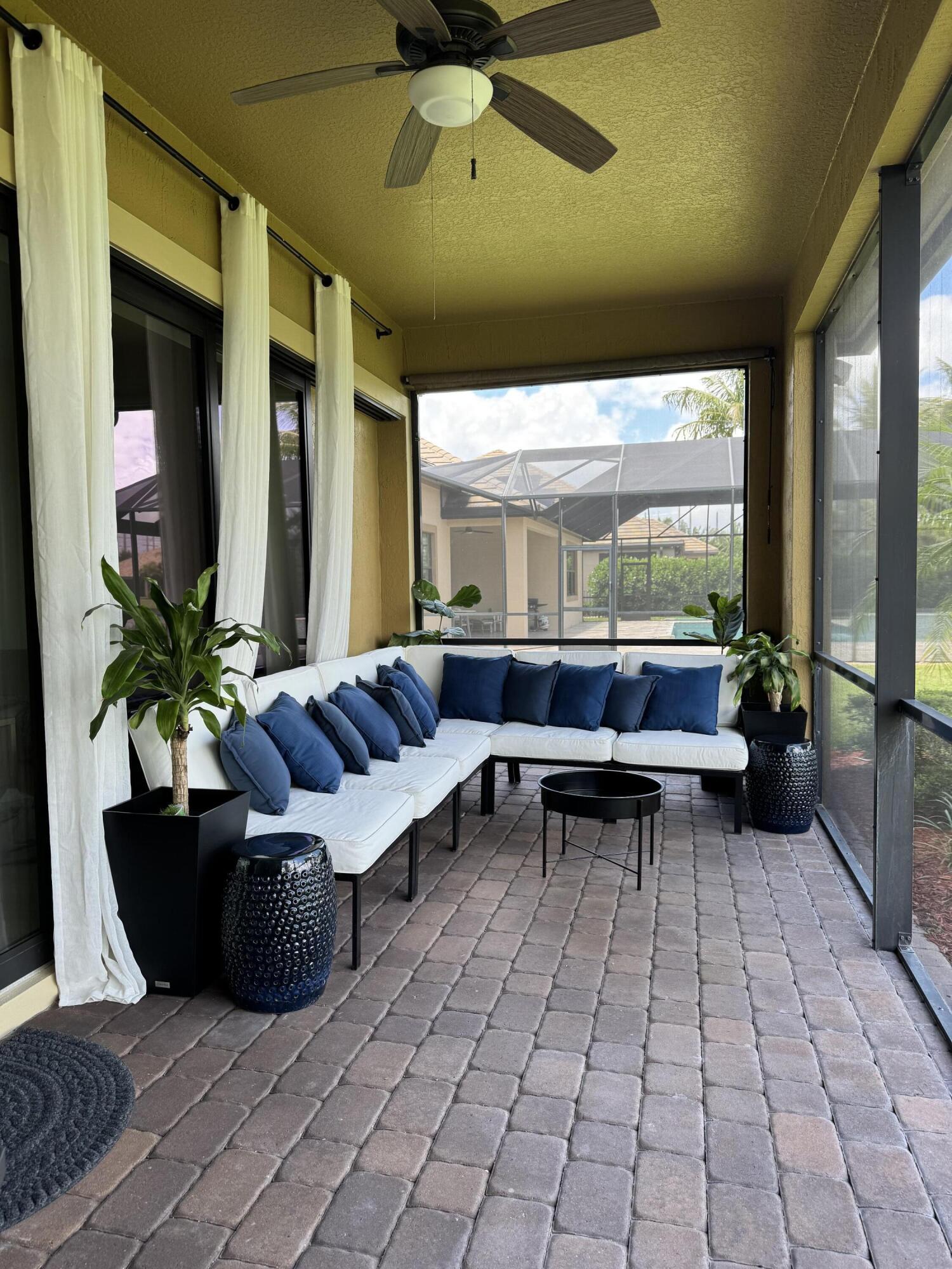 CASTELLINA - Residential