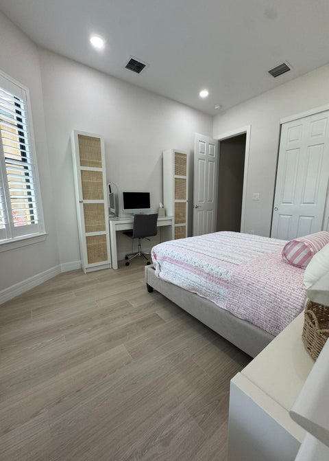 Tiny photo for 4452 Siena Circle, Wellington, FL 33414 (MLS # B26034889)