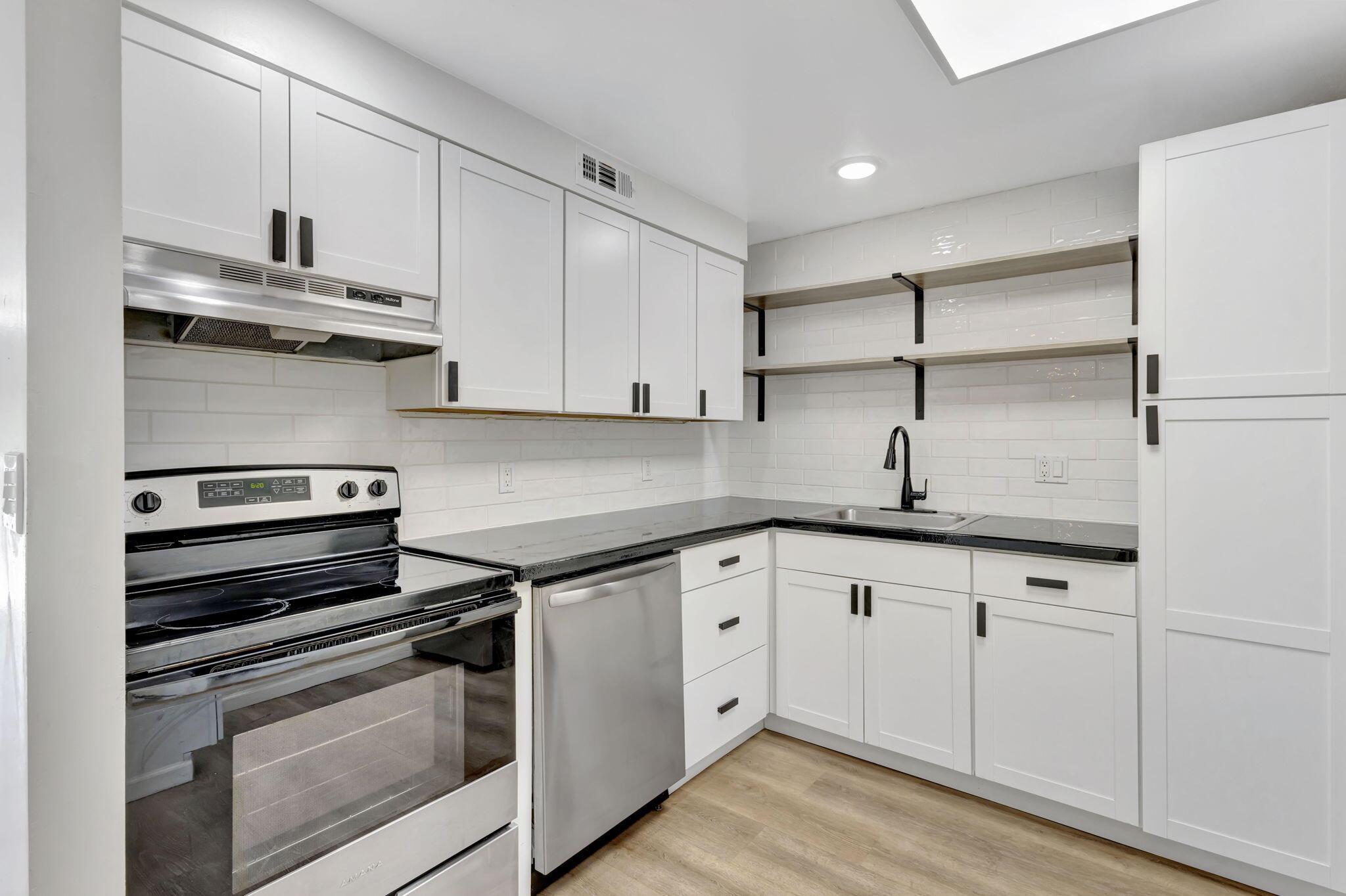 500 Executive Center Drive 3-J