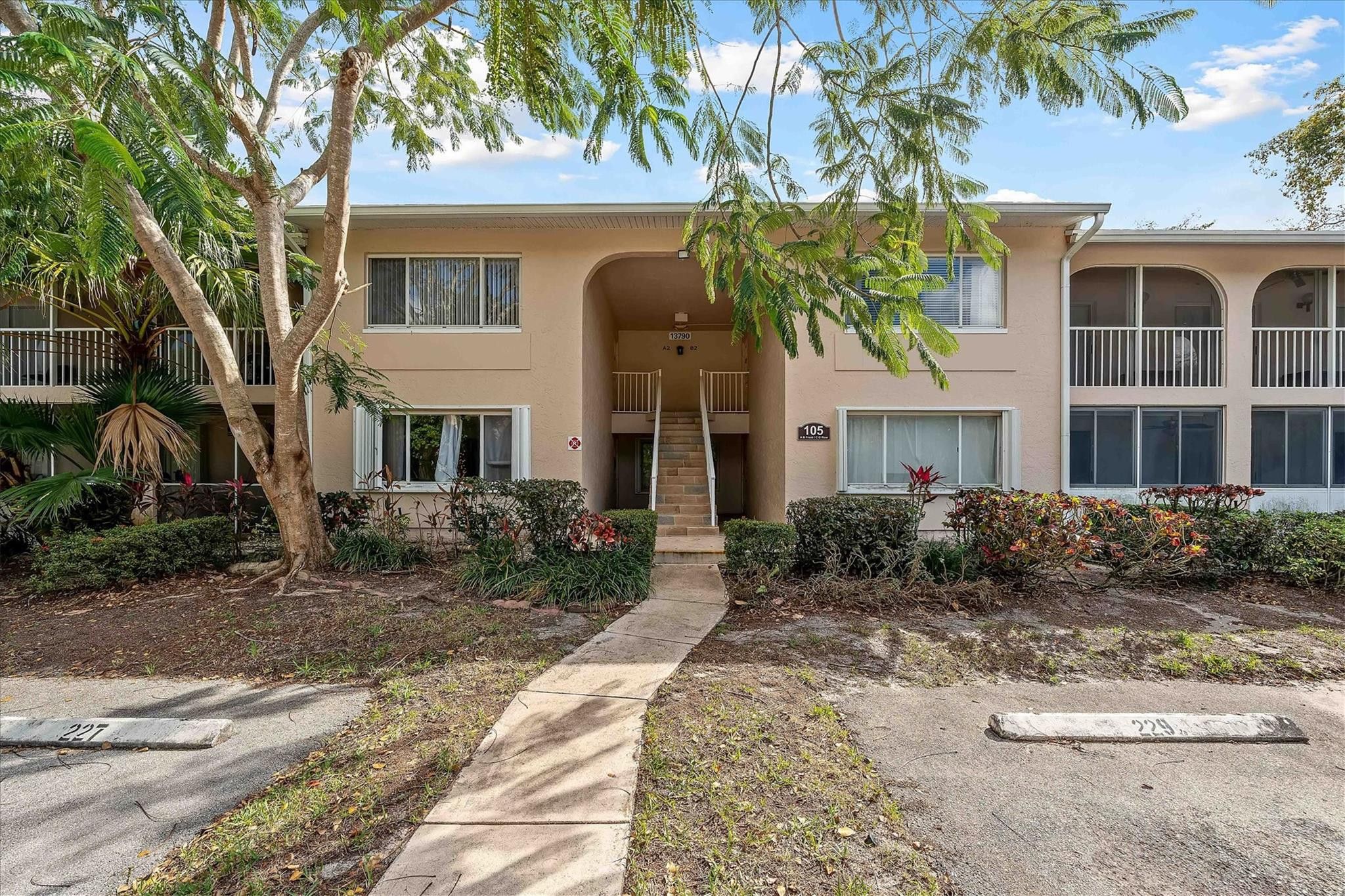 13790 Oneida Drive B1