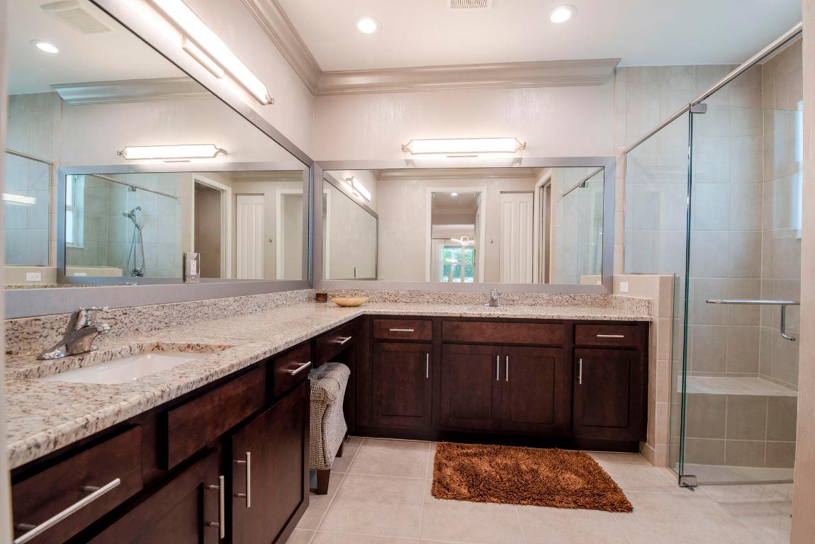 RIVERLAND PARCEL A - PLAT TEN - Residential Lease