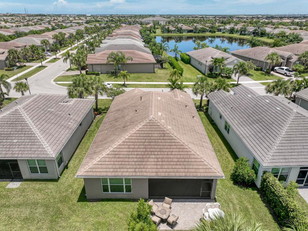 RIVERLAND PARCEL A - PLAT TEN - Residential Lease