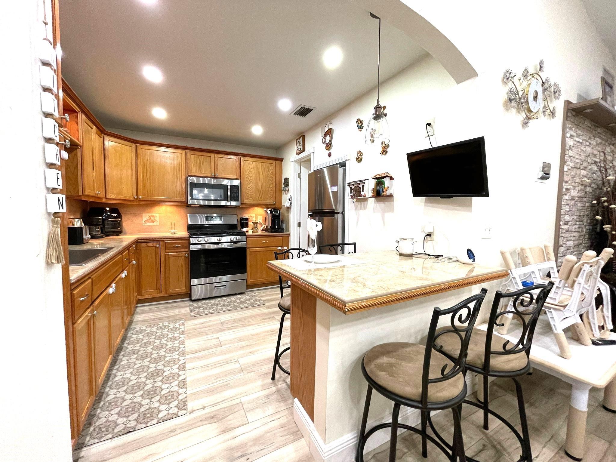 Sunrise Golf Village Sec - Residential