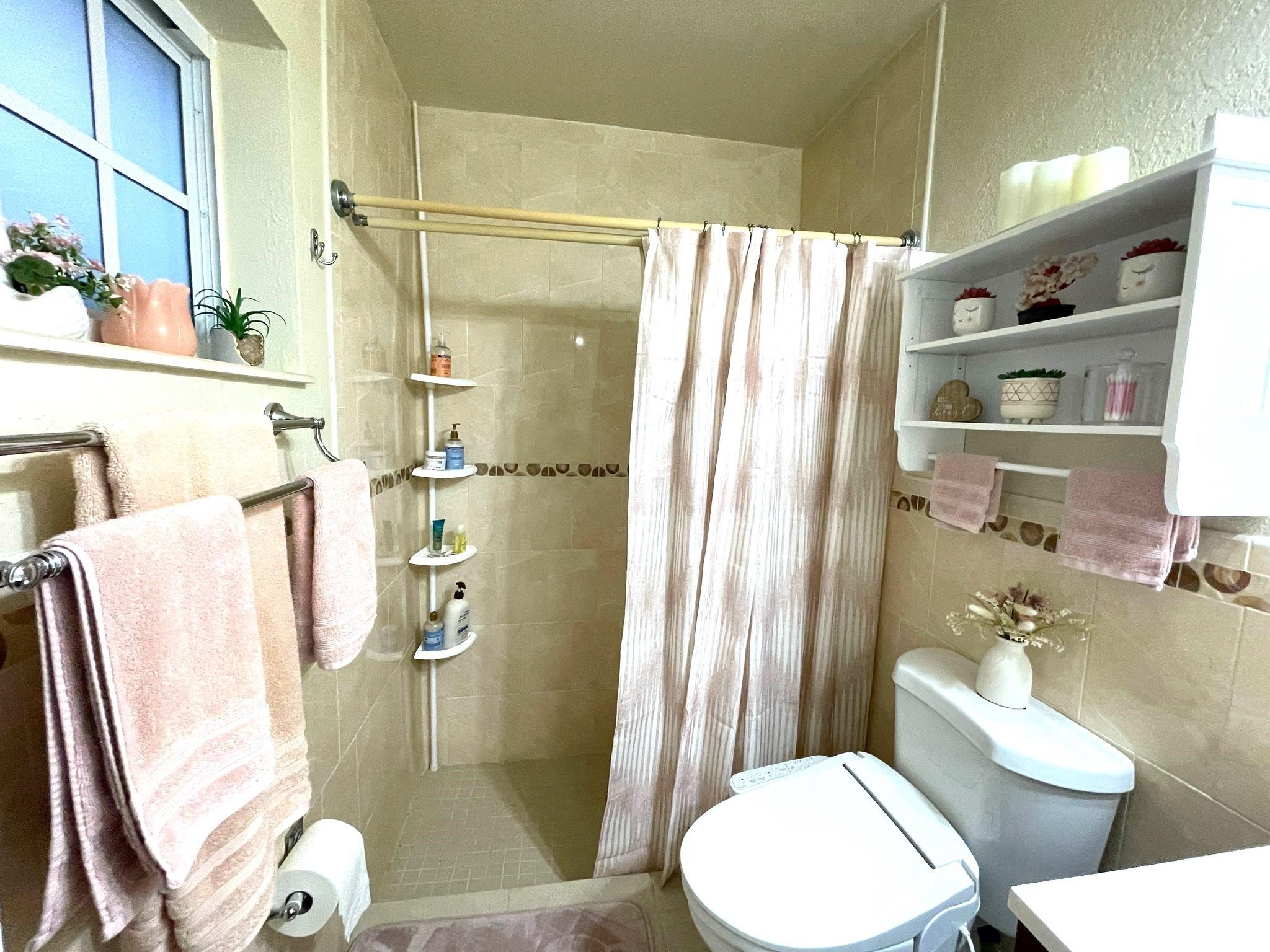 Sunrise Golf Village Sec - Residential