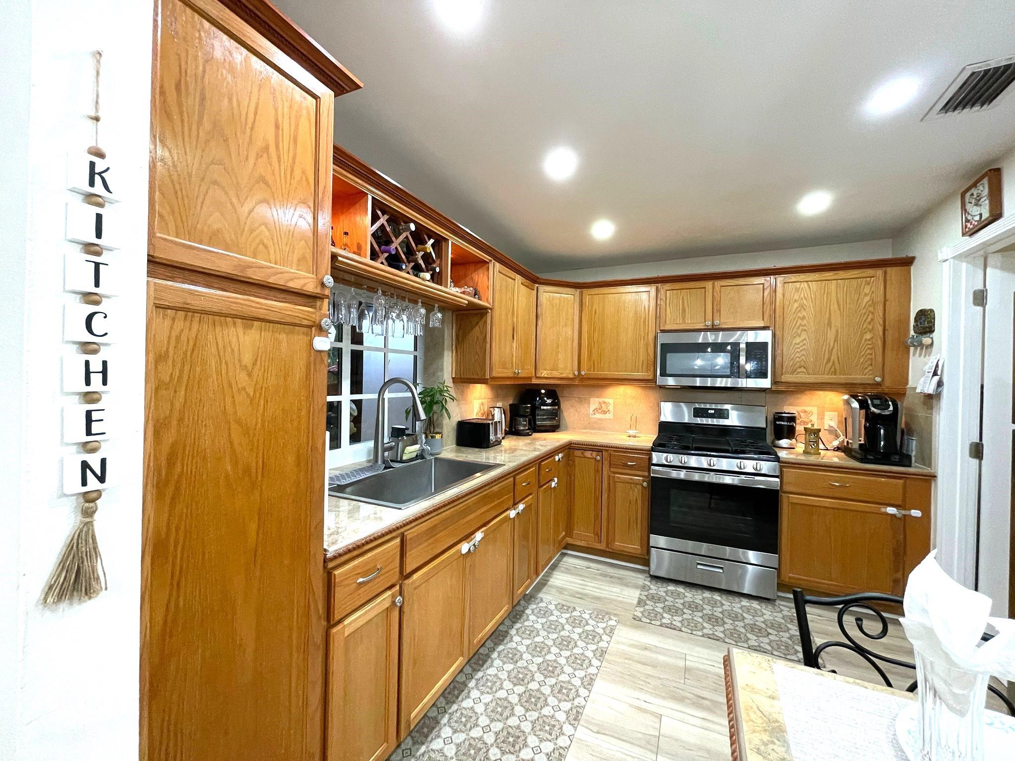 Sunrise Golf Village Sec - Residential