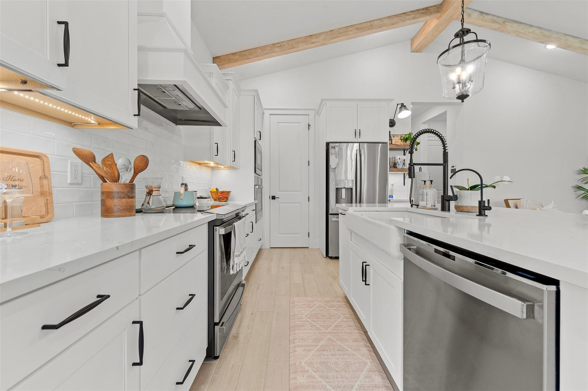 SALERNO RESERVE AT SHOWCASE PUD - Residential