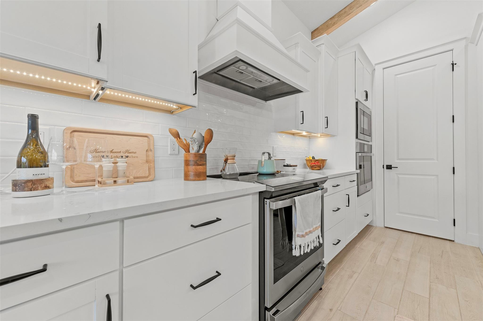 SALERNO RESERVE AT SHOWCASE PUD - Residential